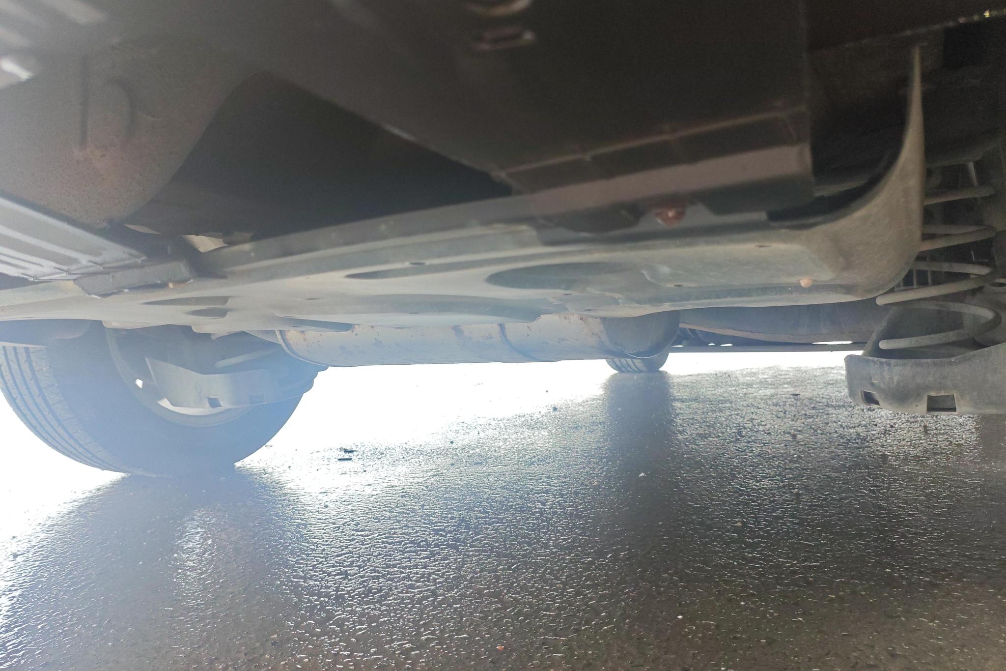 Peugeot 408 2018 1.8L MT Lead