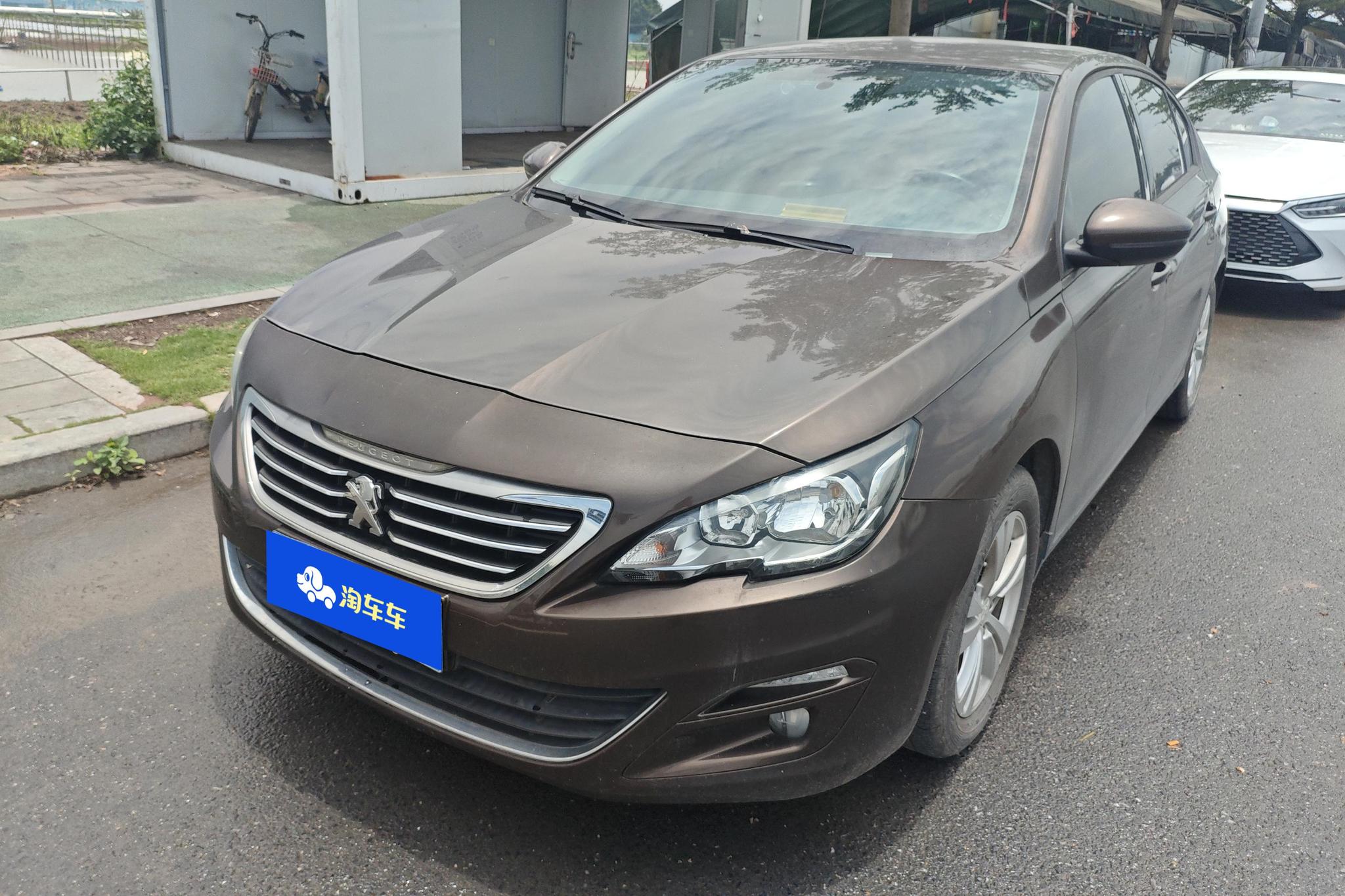 Peugeot 408
