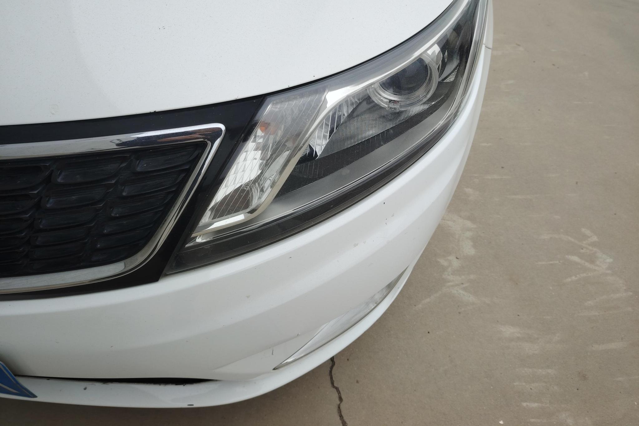 Kia K2 2012 1.4L MT TOP