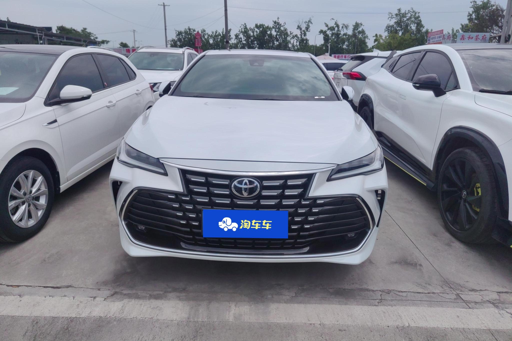 Toyota Avalon 2023 2.0L CVT