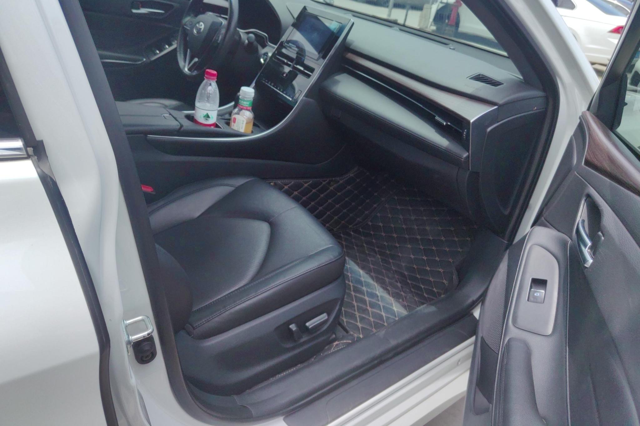 Toyota Avalon 2023 2.0L CVT