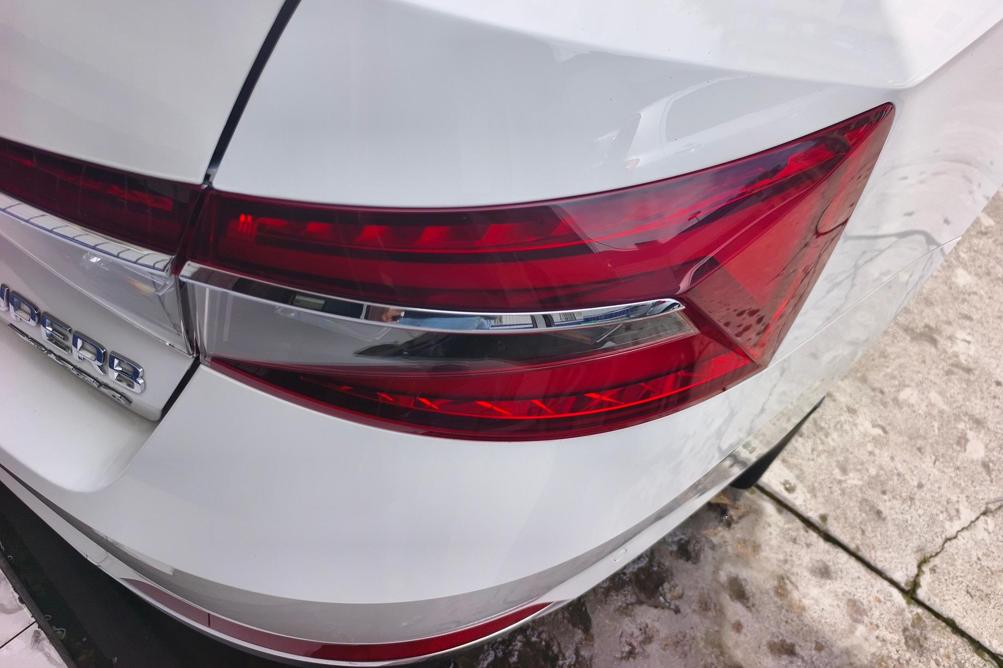 Skoda Superb 2019 TSI330 DSG Luxury