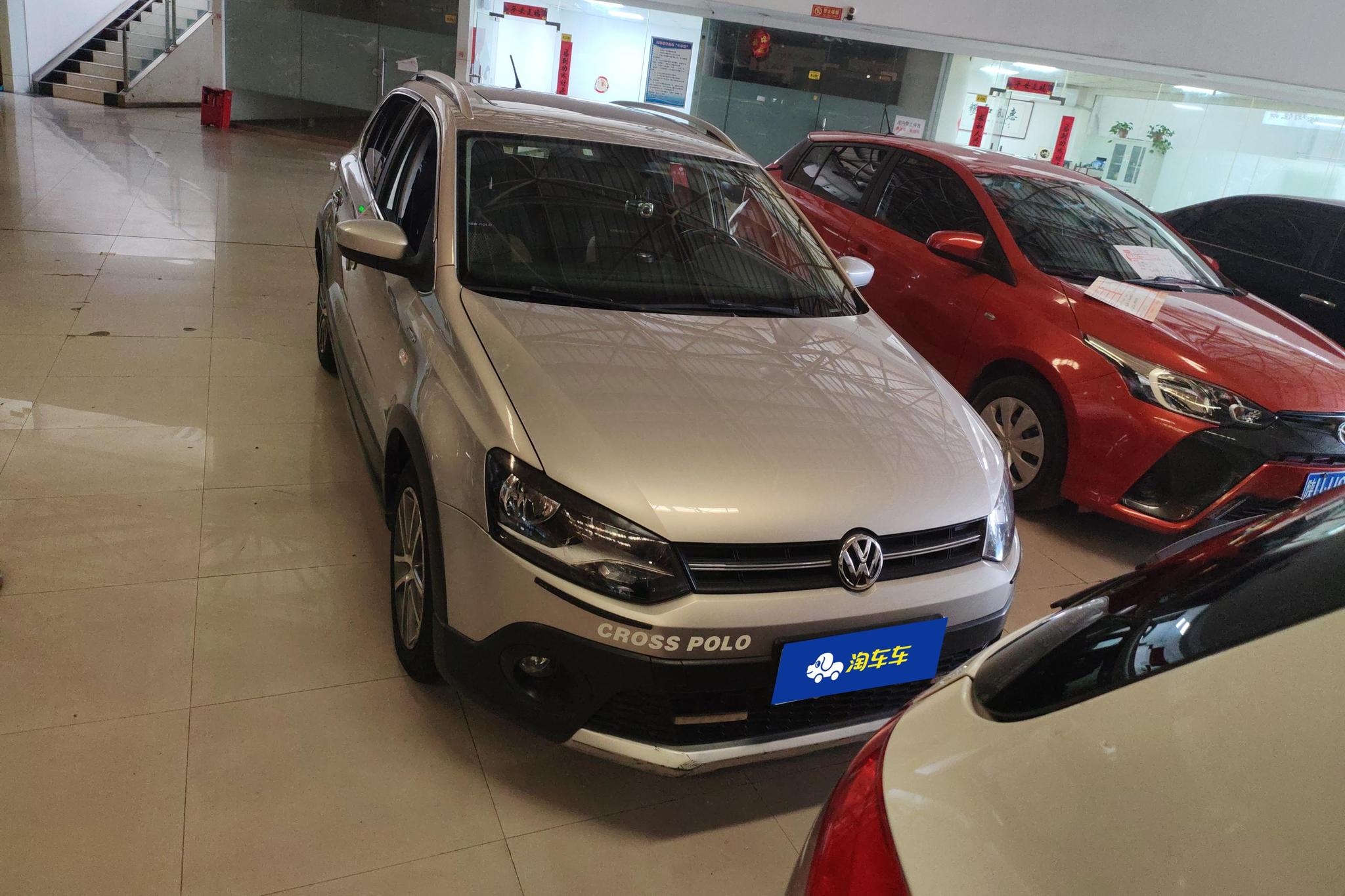 Volkswagen Polo 2012 1.6L Cross POLO AT