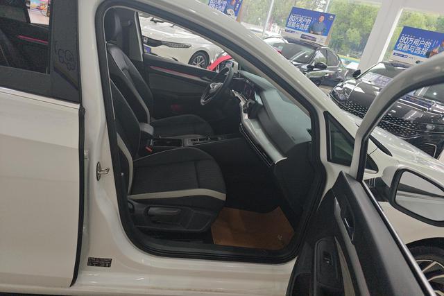 Volkswagen Golf 2021 280 TSI DSG Pro — фото 16