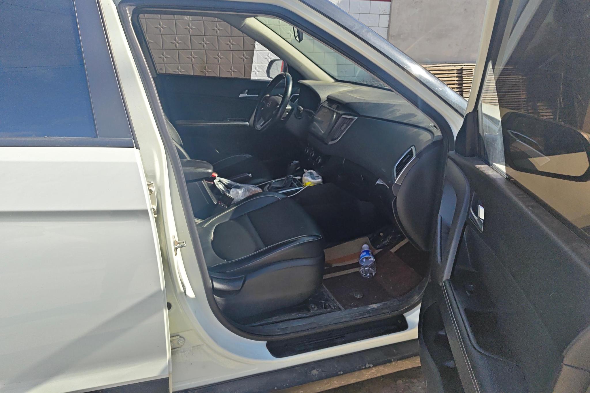 Hyundai ix25 2017 1.6L AT