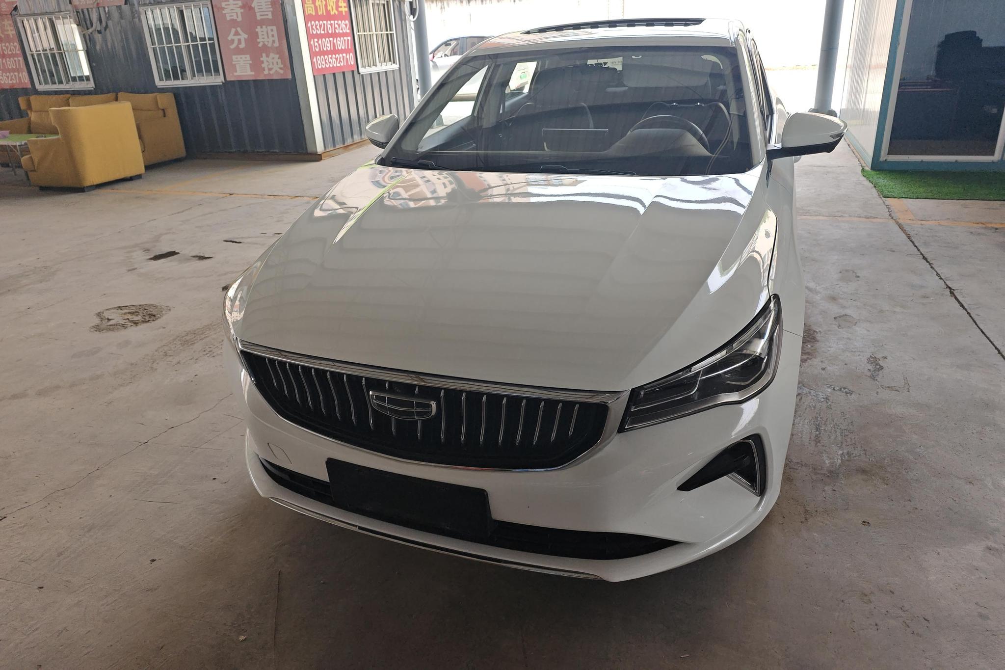 Geely Emgrand 2022 4 1.5L CVT Luxury