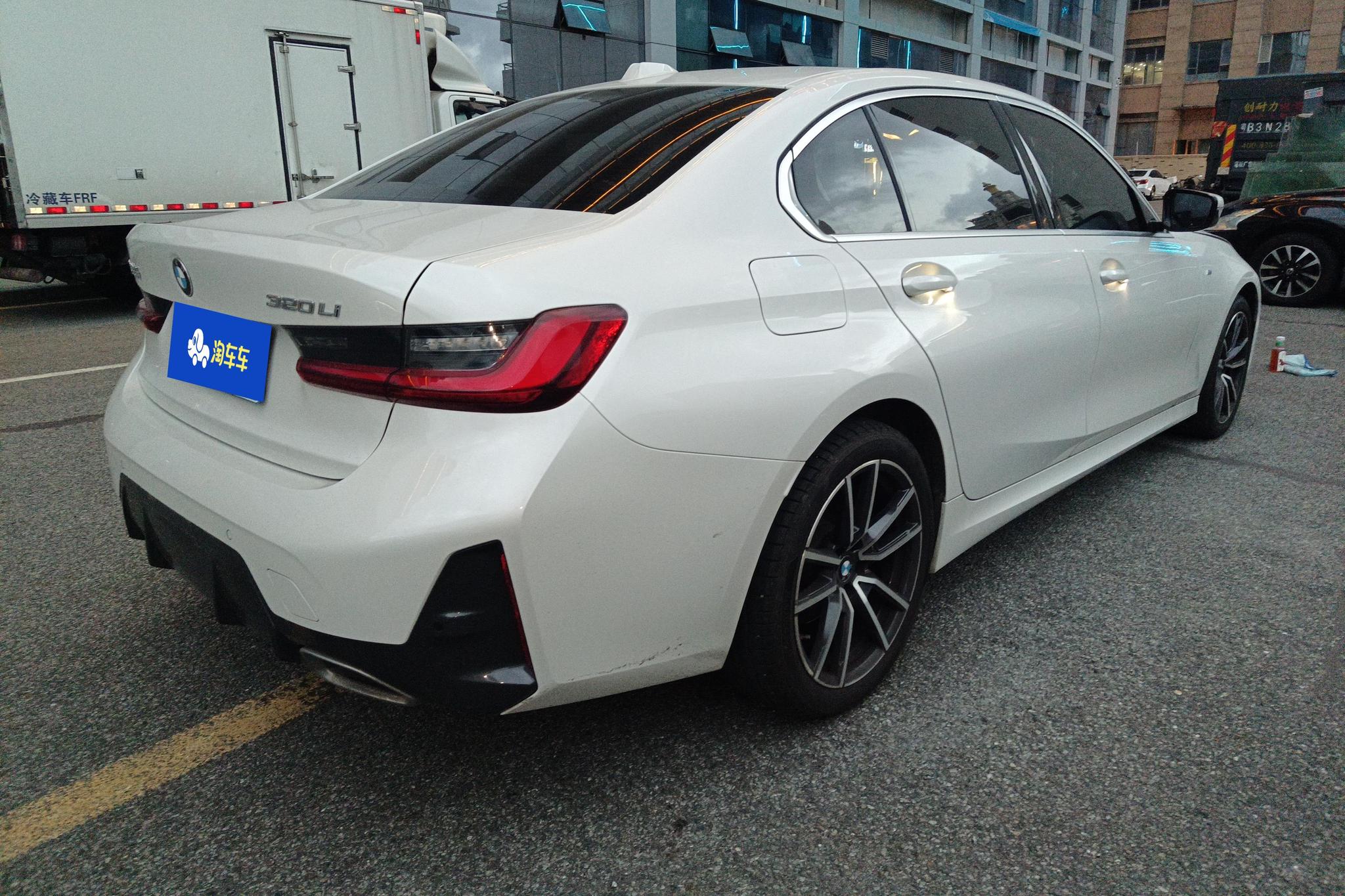 BMW 3 series 2022 Белый из Китая, фото 3