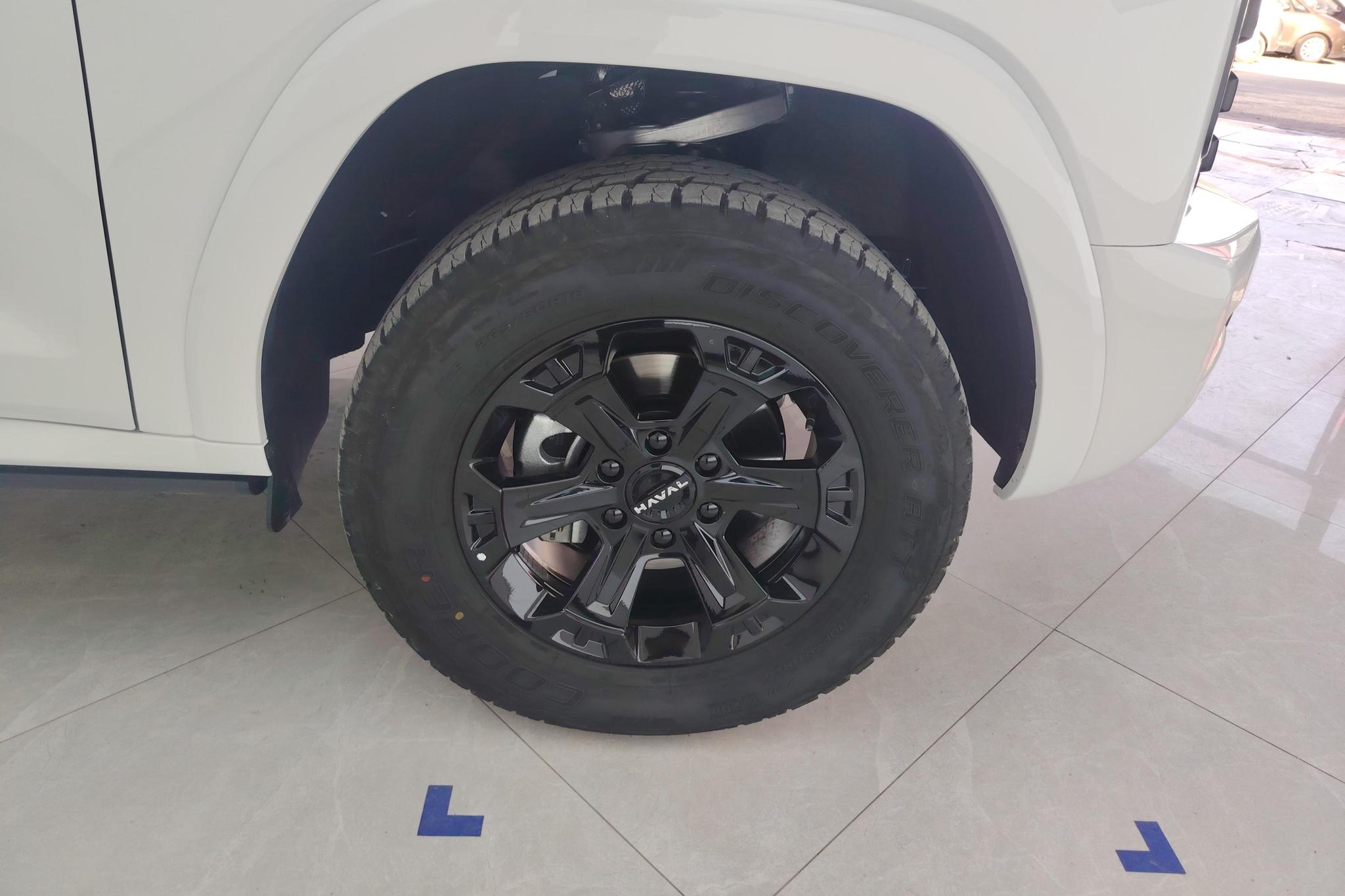 Haval H9 2024 2.0T 5 мест