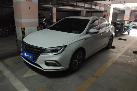 Roewe i5