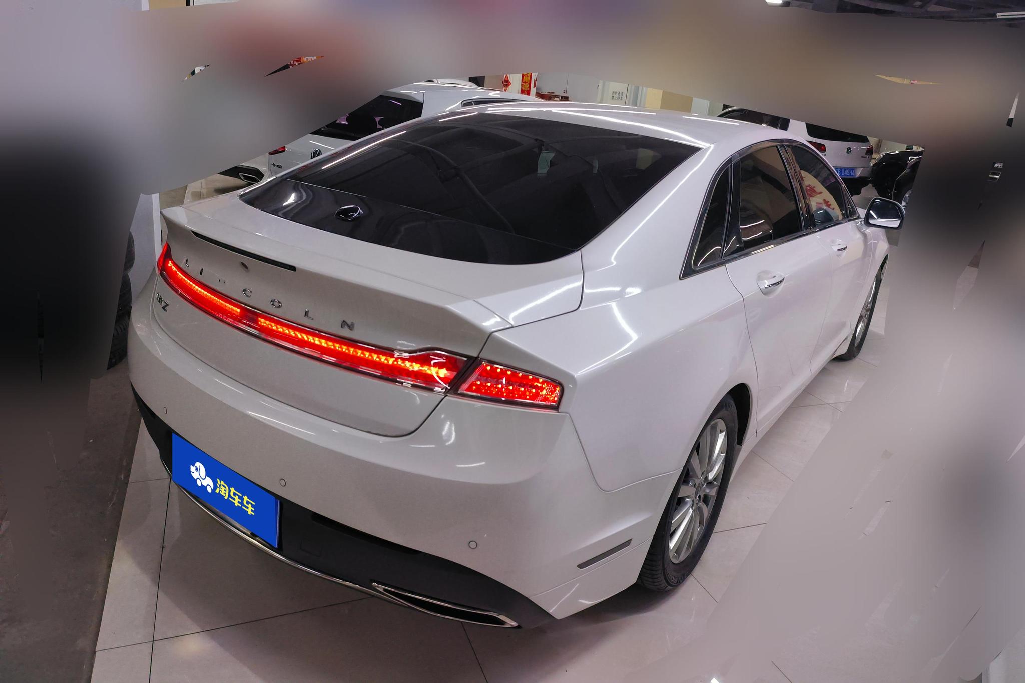 Lincoln MKZ 2017 2.0T Premium