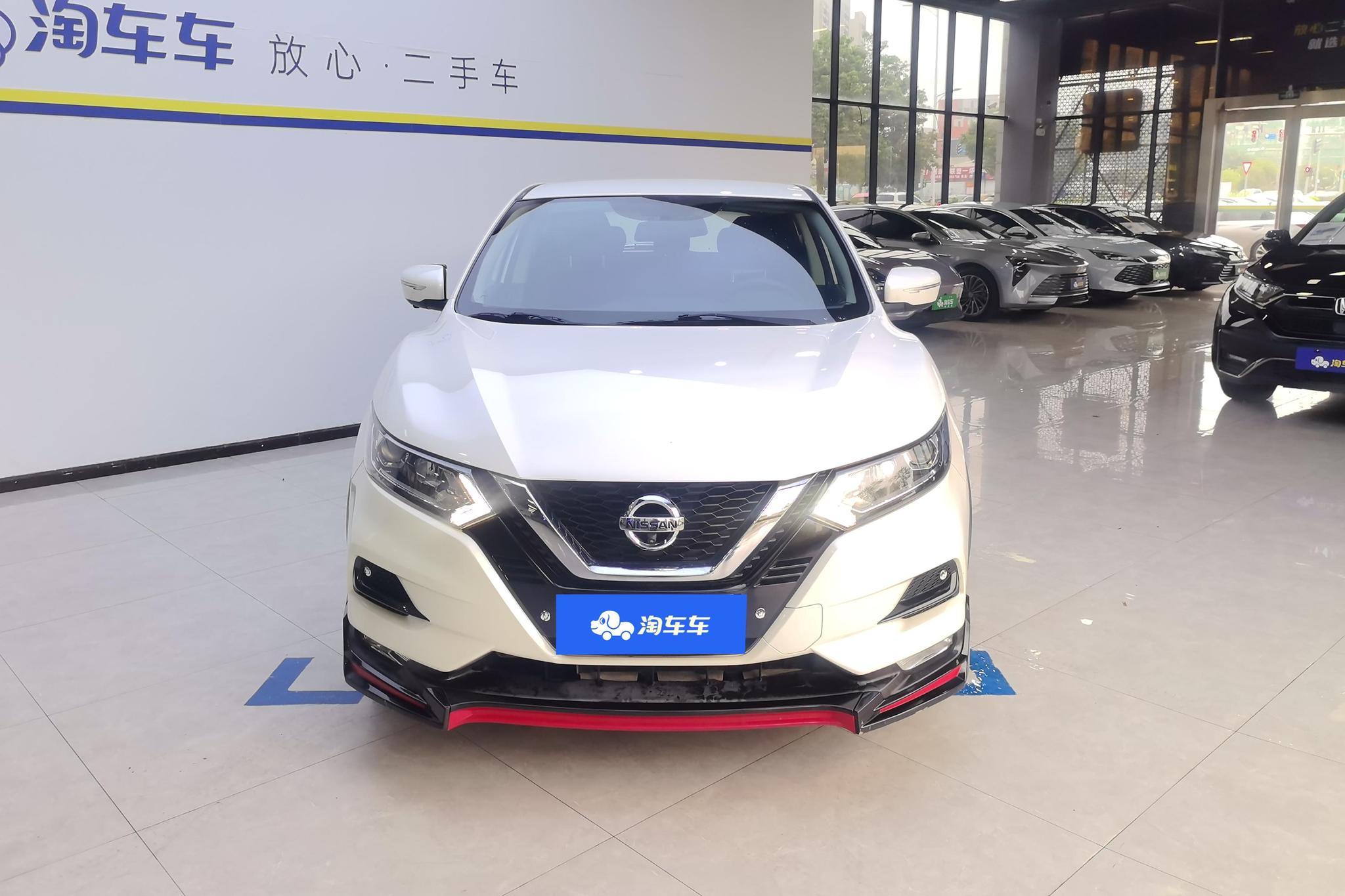 Nissan Qashqai 2019 2.0L CVT Smart
