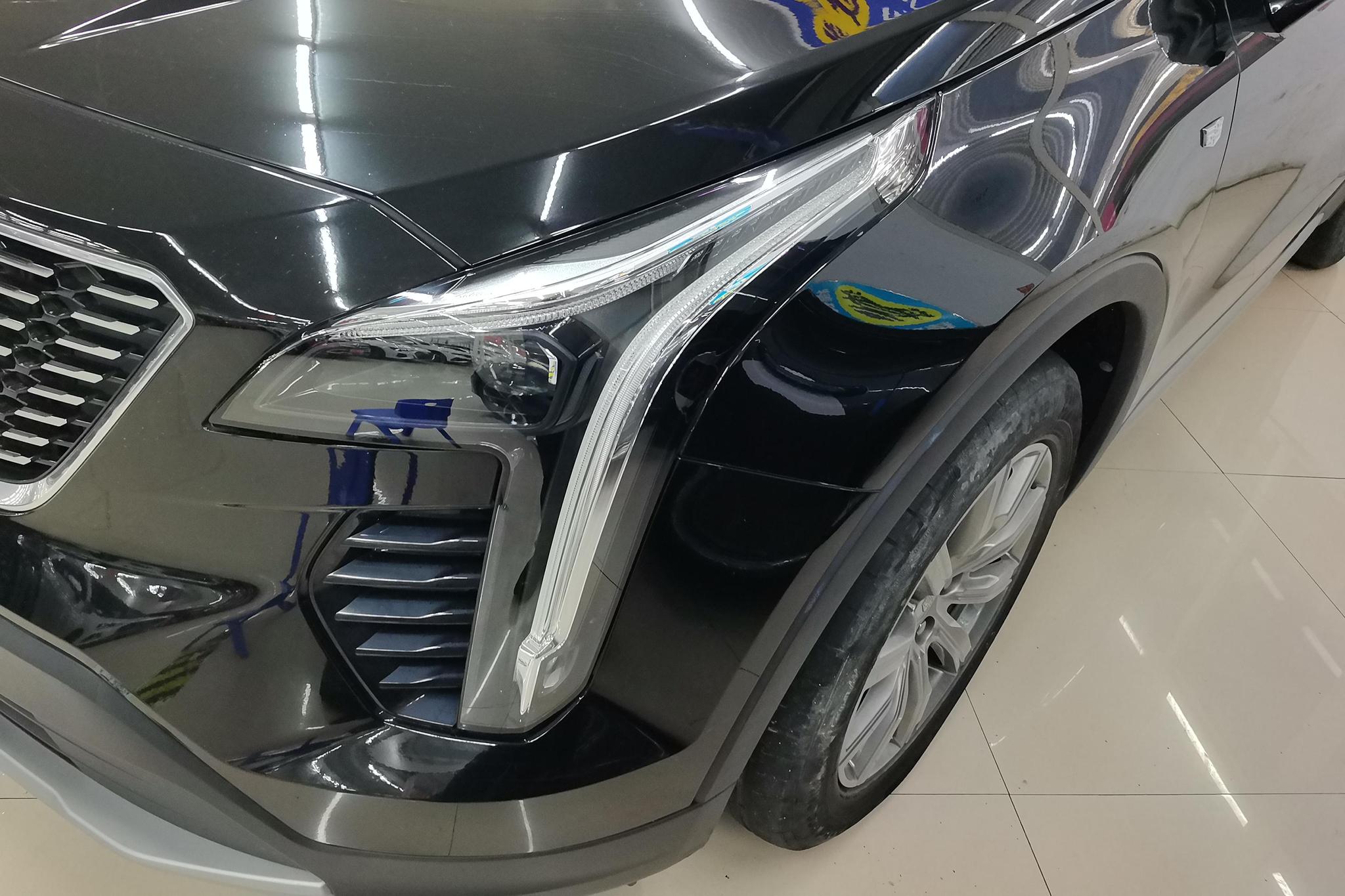 Cadillac XT4 2022 28T Luxury