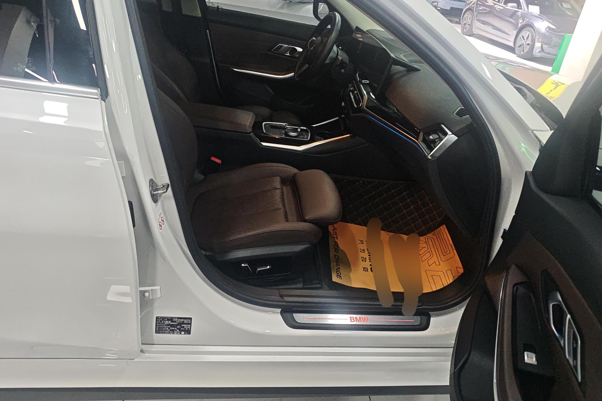 BMW i3 2023 eDrive35L