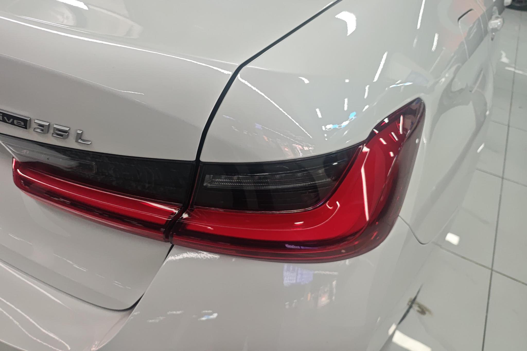 BMW i3 2023 eDrive35L