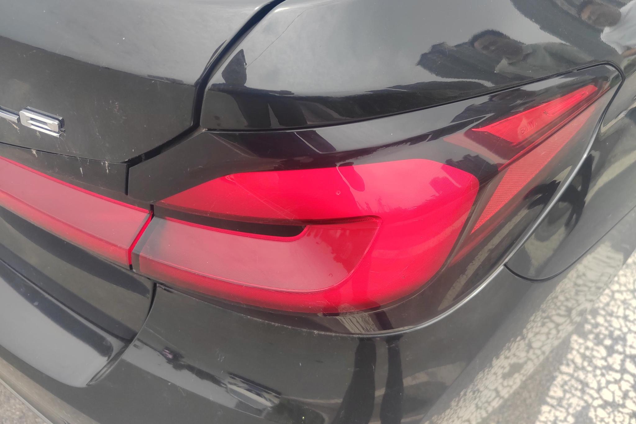 BMW 5 серииPHEV 5 PHEV 2022 535Le Luxury