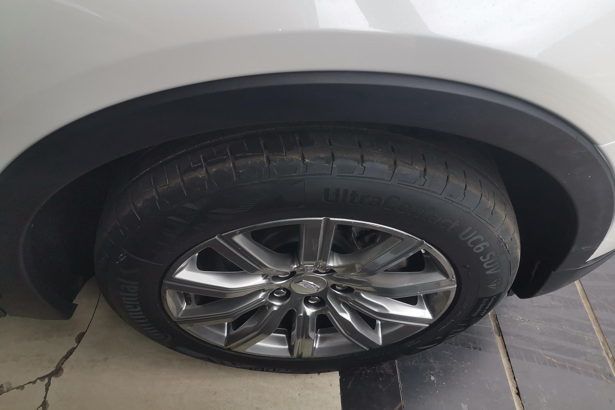 Cadillac XT4 2018 28T Lead