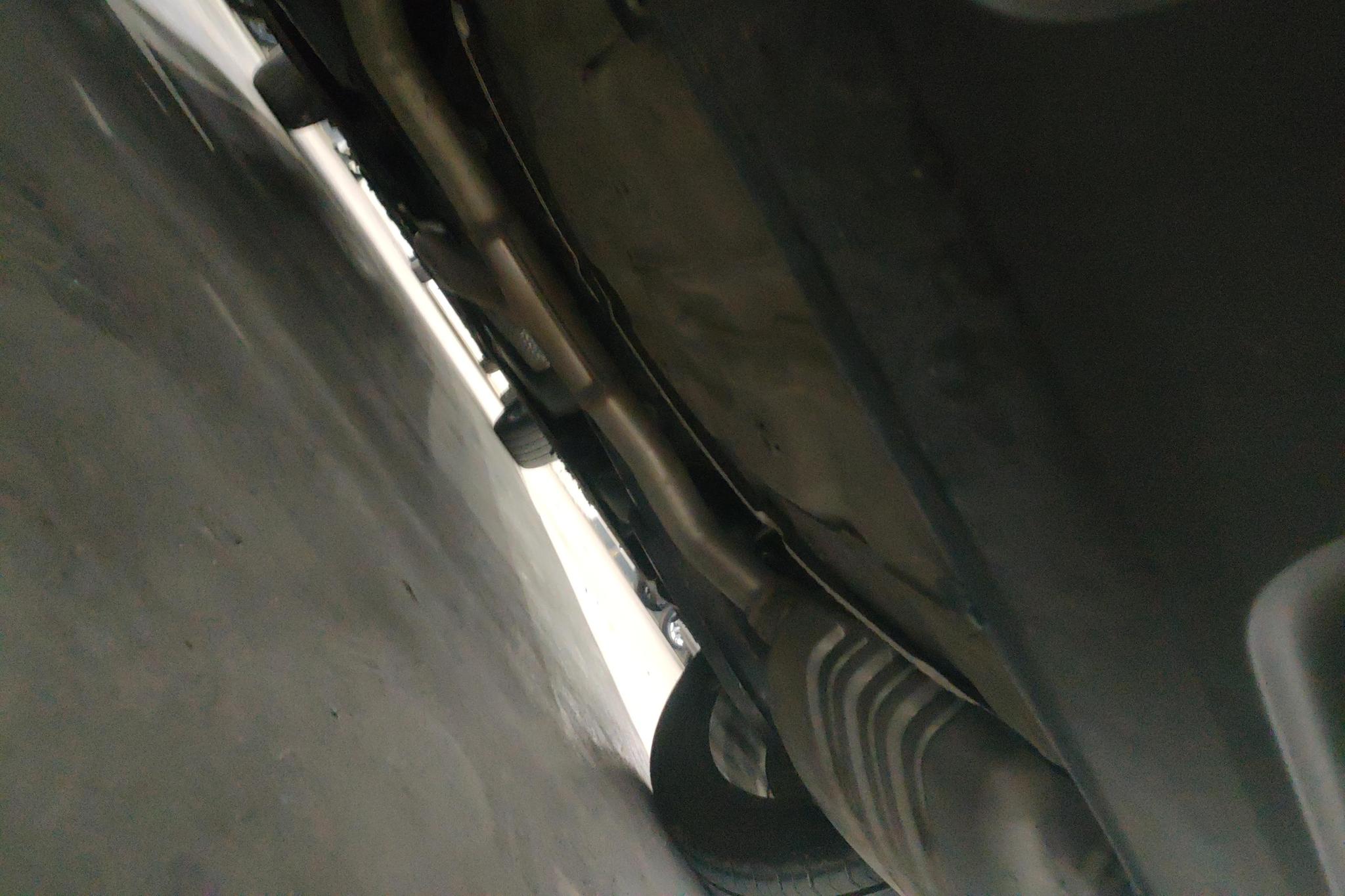 Hongqi H5 2023 2.0T AT