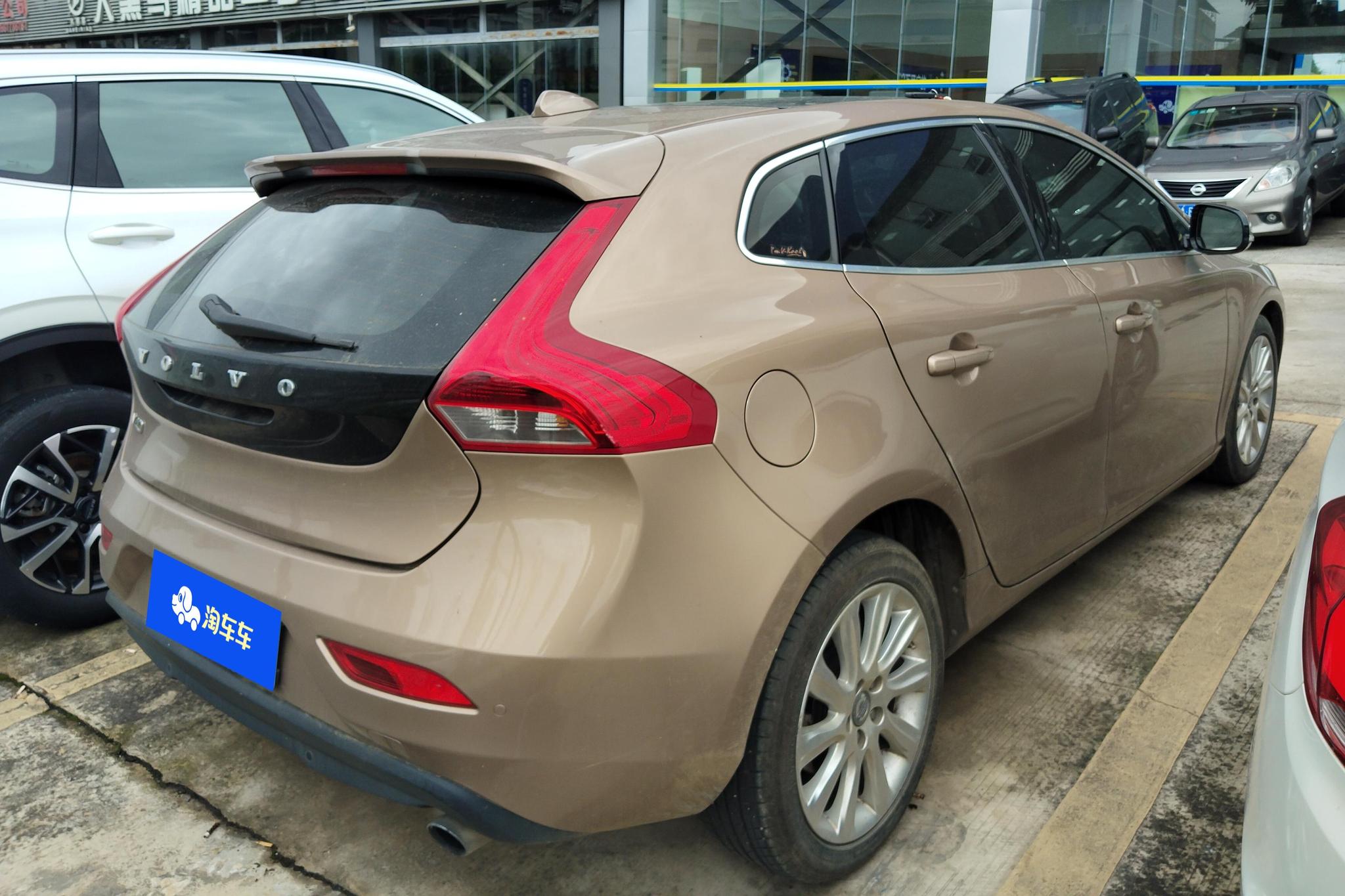 Volvo V40 2014 2.0T