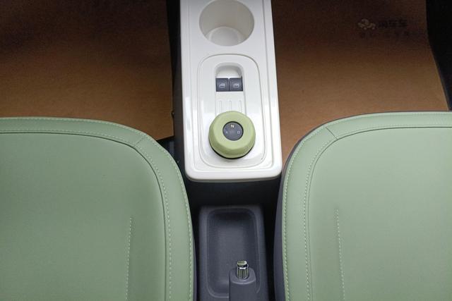 Geely Galaxy Panda Mini 2024 200km — фото 14