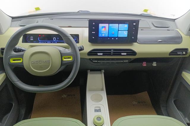 Geely Galaxy Panda Mini 2024 200km — фото 12