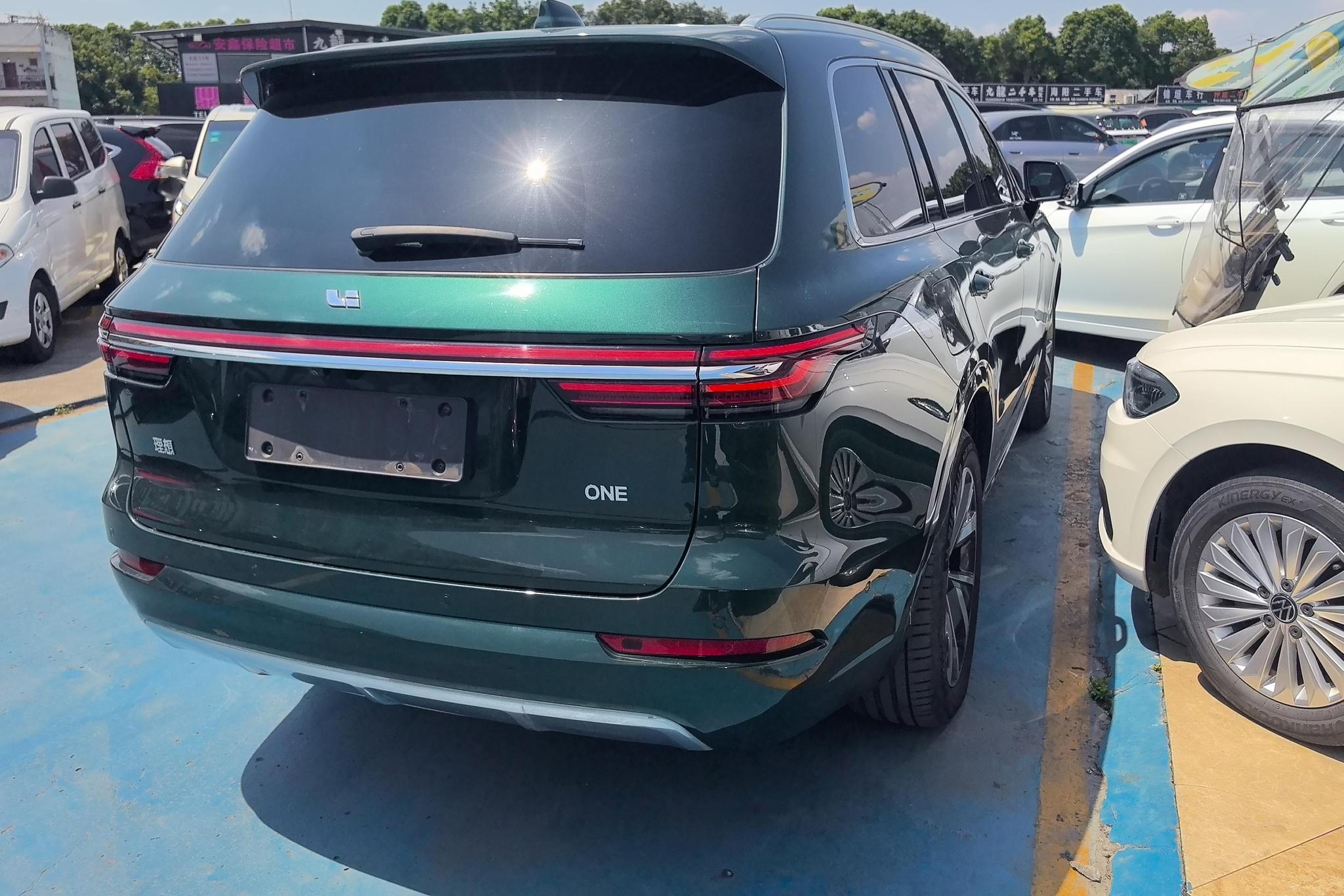 Li Auto ONE 2021 6 мест