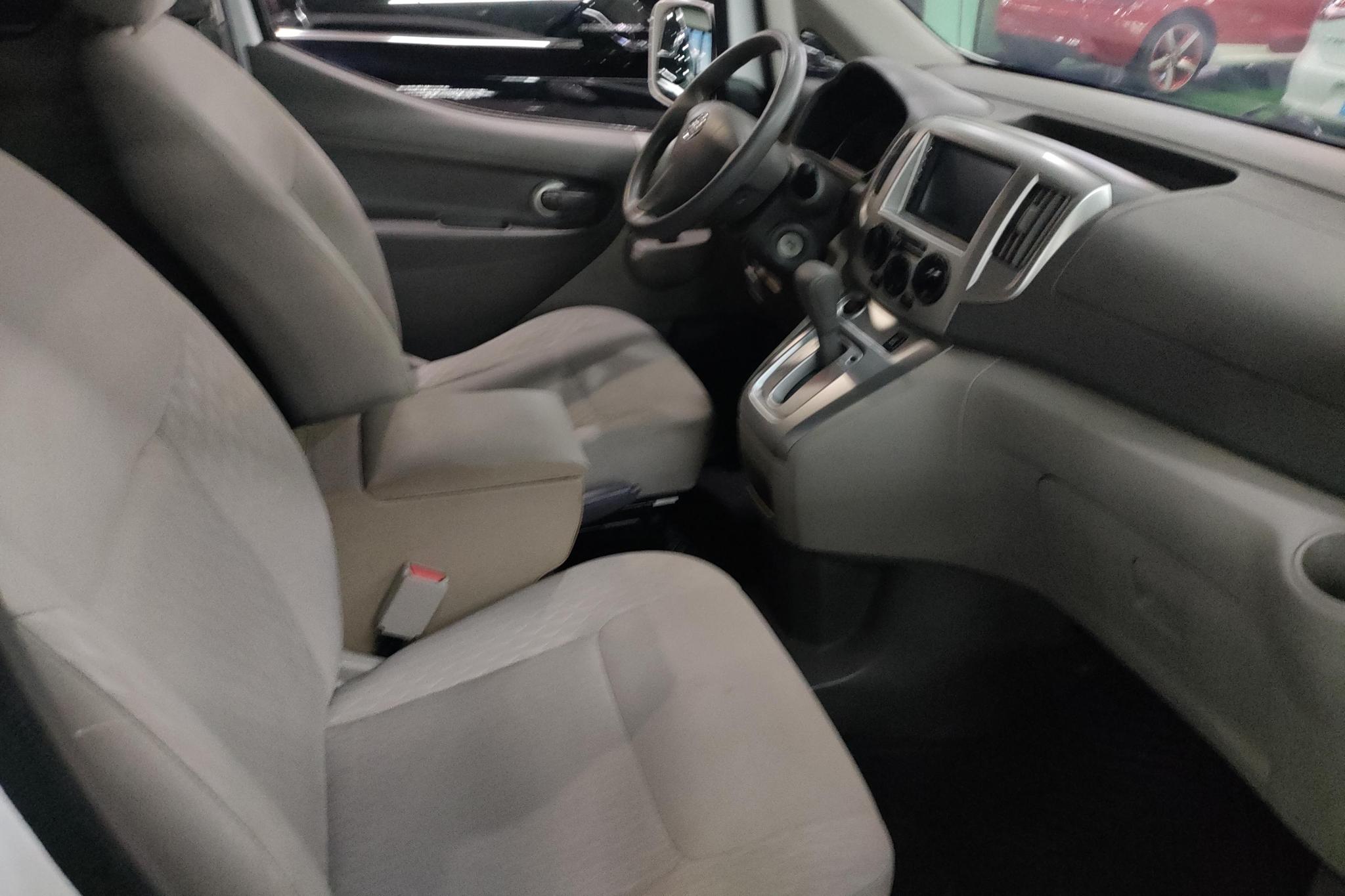 Nissan NV200 2018 1.6L CVT Luxury