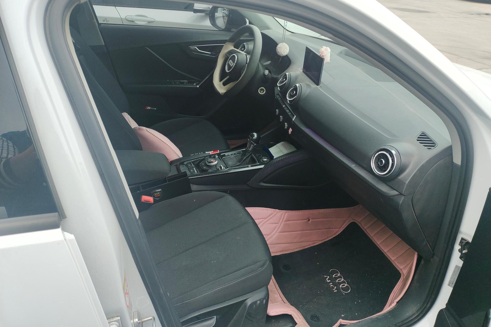 Audi Q2L 2018 35TFSI V