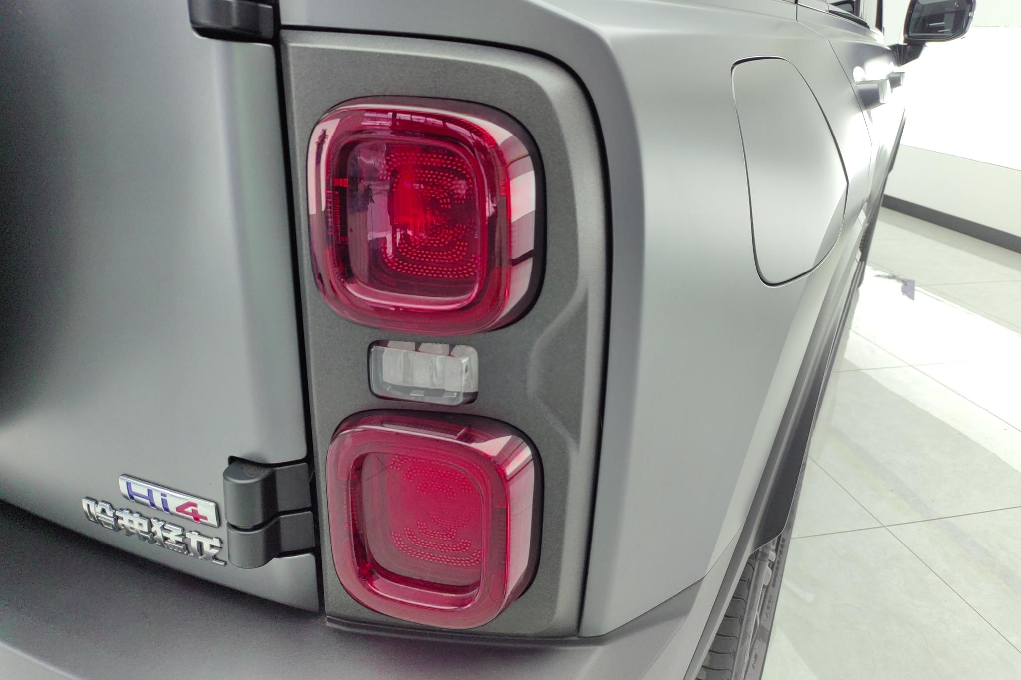 Haval Menglong (Raptor) PHEV 2024 1.5T Hi4 102 Pro