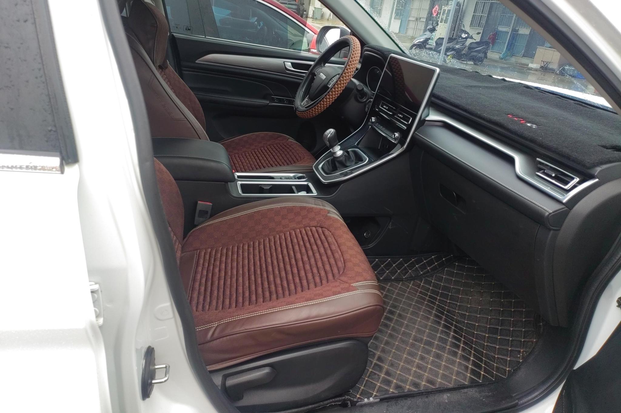 Haval M6 2023 PLUS 1.5T MT Luxury