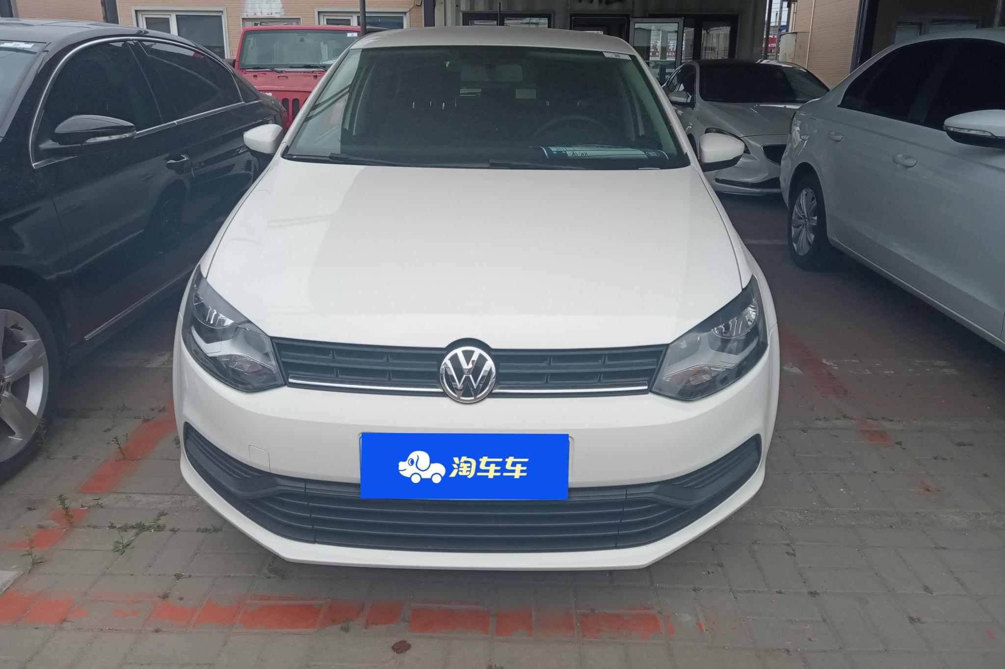 Volkswagen Polo 2016 1.4L AT