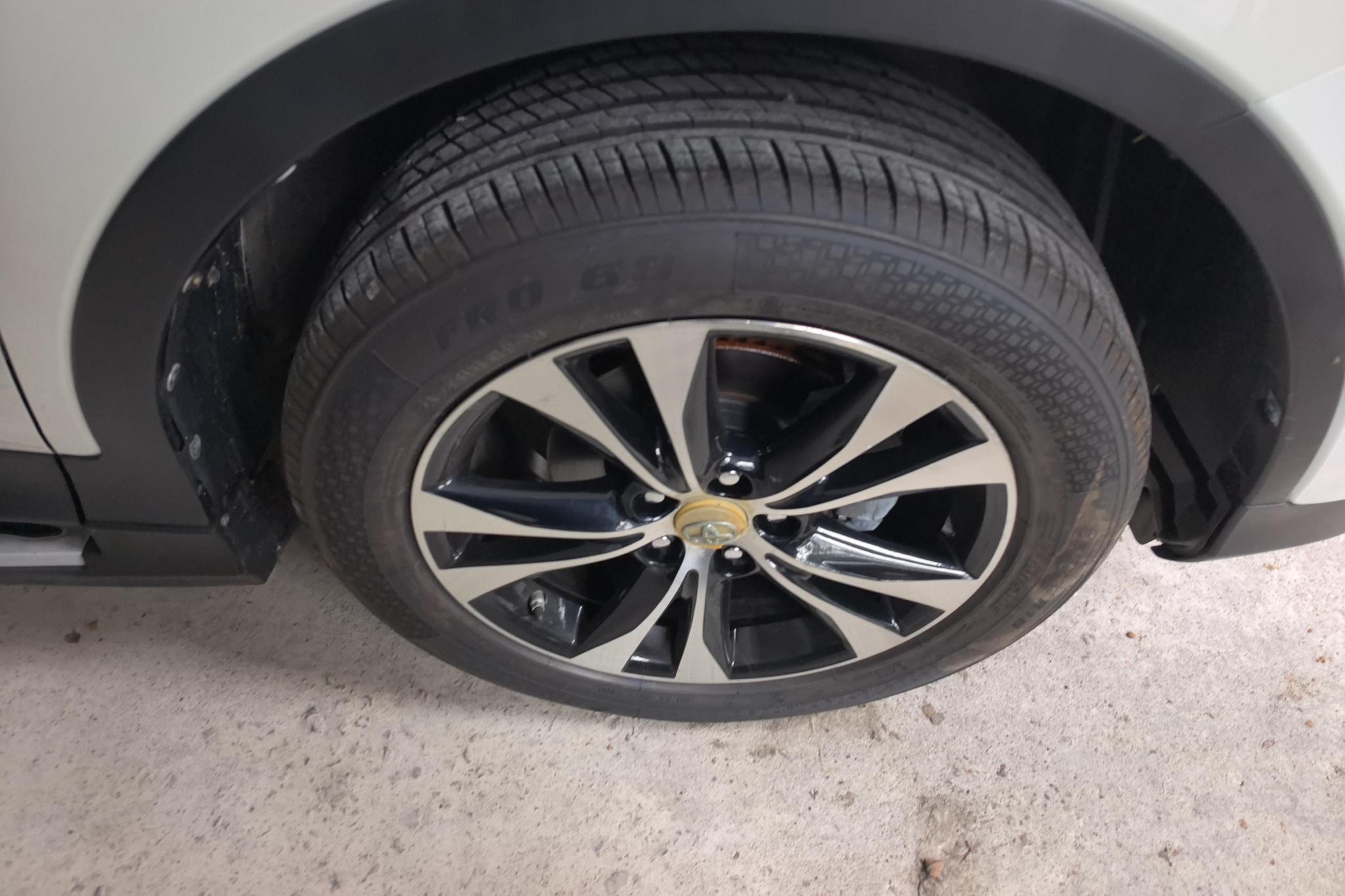Toyota RAV4 2015 2.5L AT Elite