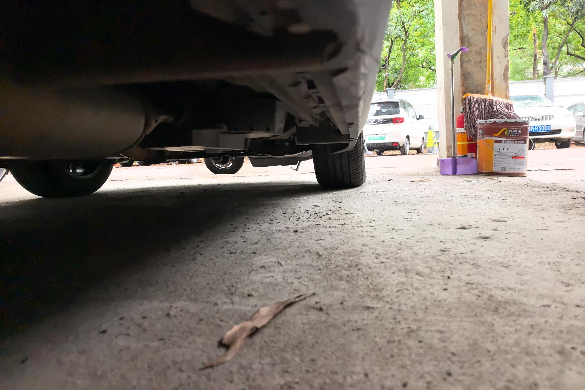 Toyota RAV4 2015 2.5L AT Elite