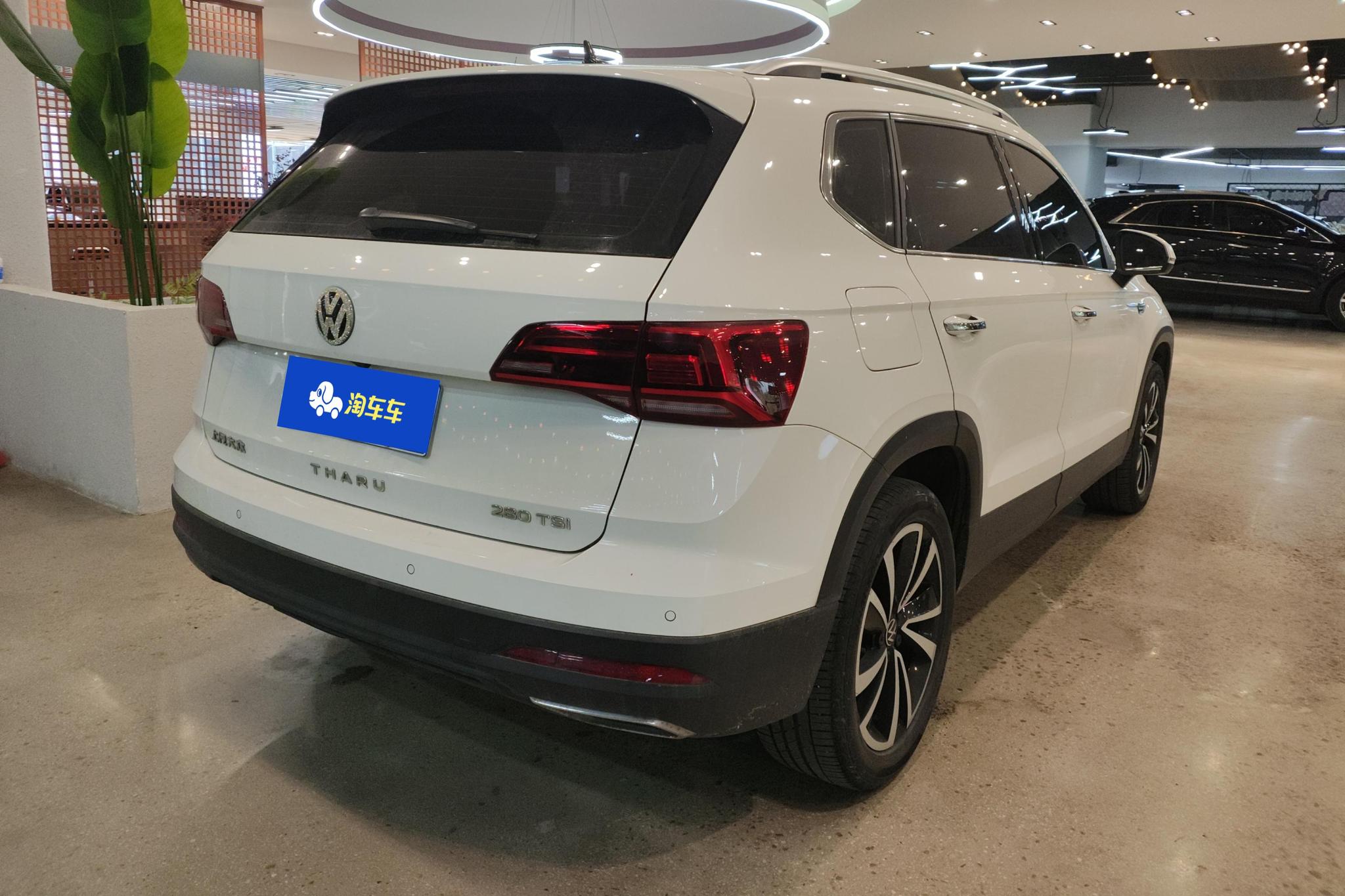Volkswagen Tharu 2021 280TSI Luxury PLUS
