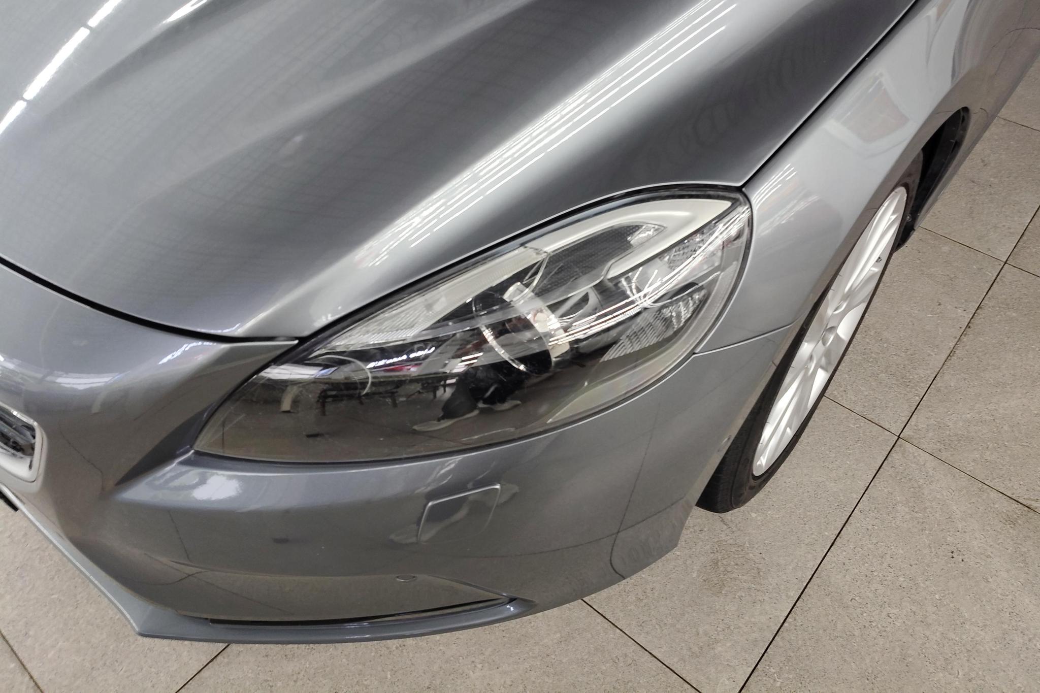 Volvo V40 2015 1.6T