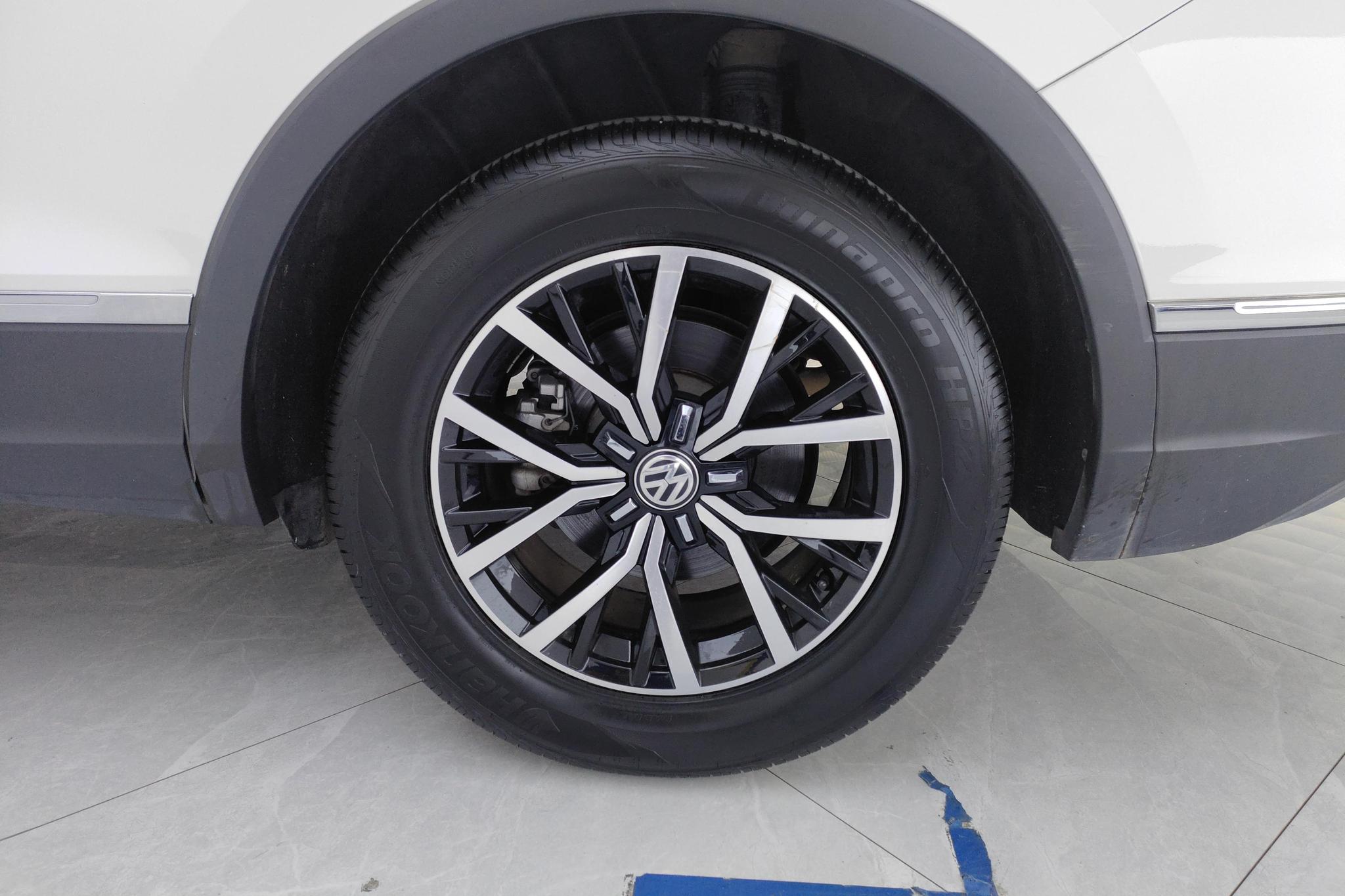 Volkswagen Tiguan L L 2018 280TSI AT Comfort