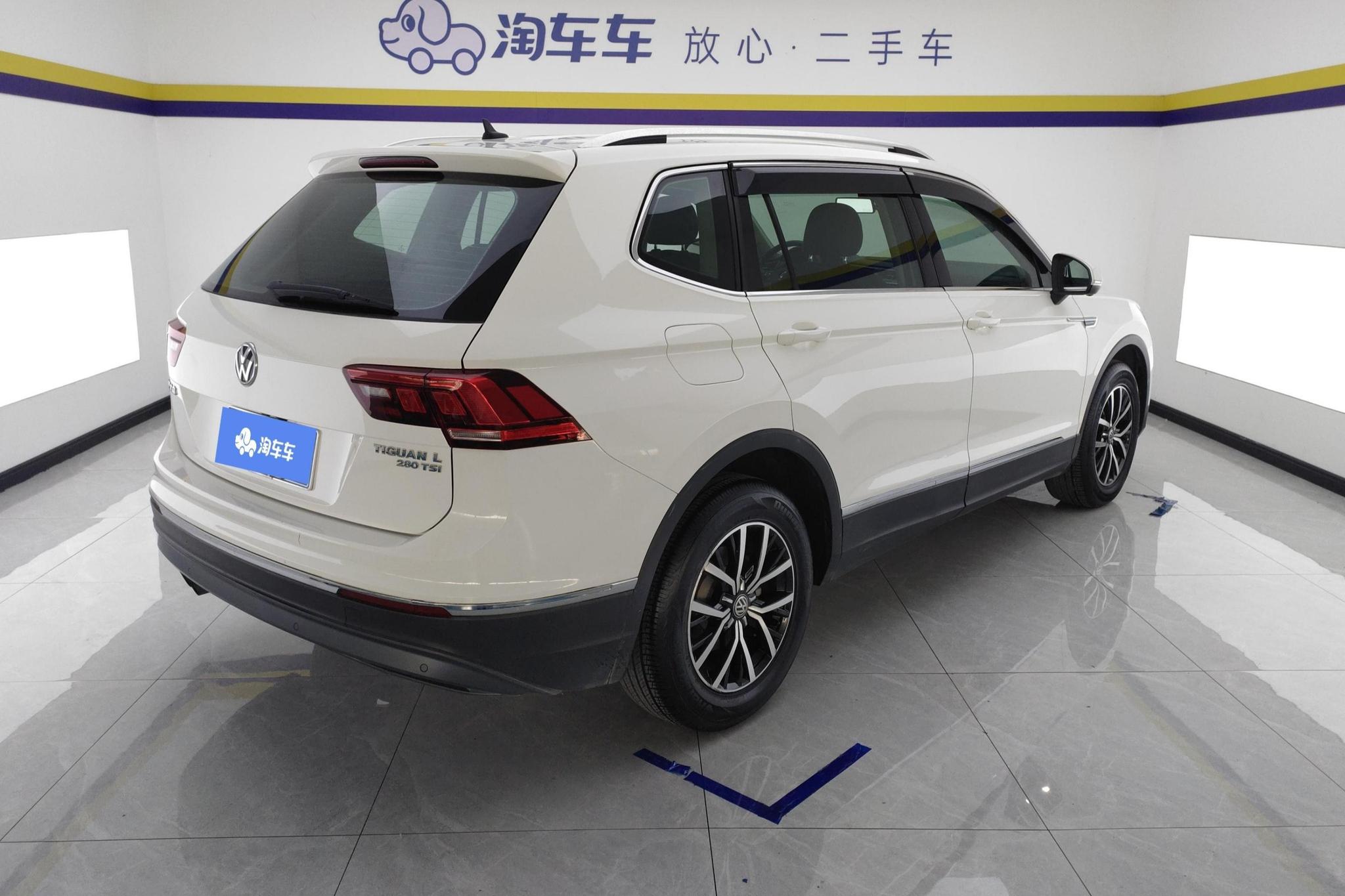 Volkswagen Tiguan L L 2018 280TSI AT Comfort