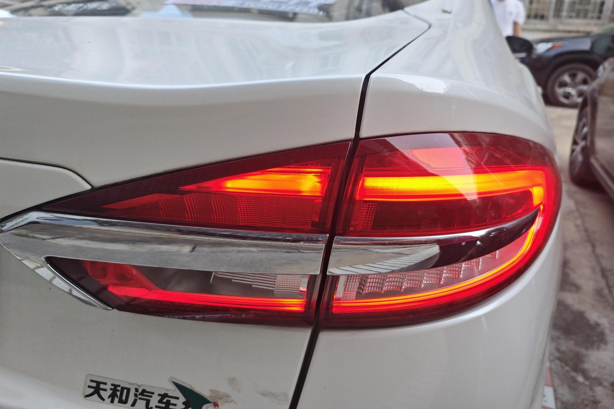 Ford Mondeo 2018 EcoBoost 180 Fashion V
