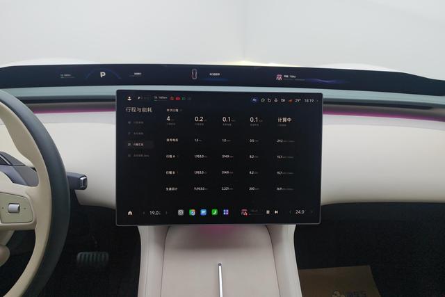 Xiaomi YU7 2025 — фото 8