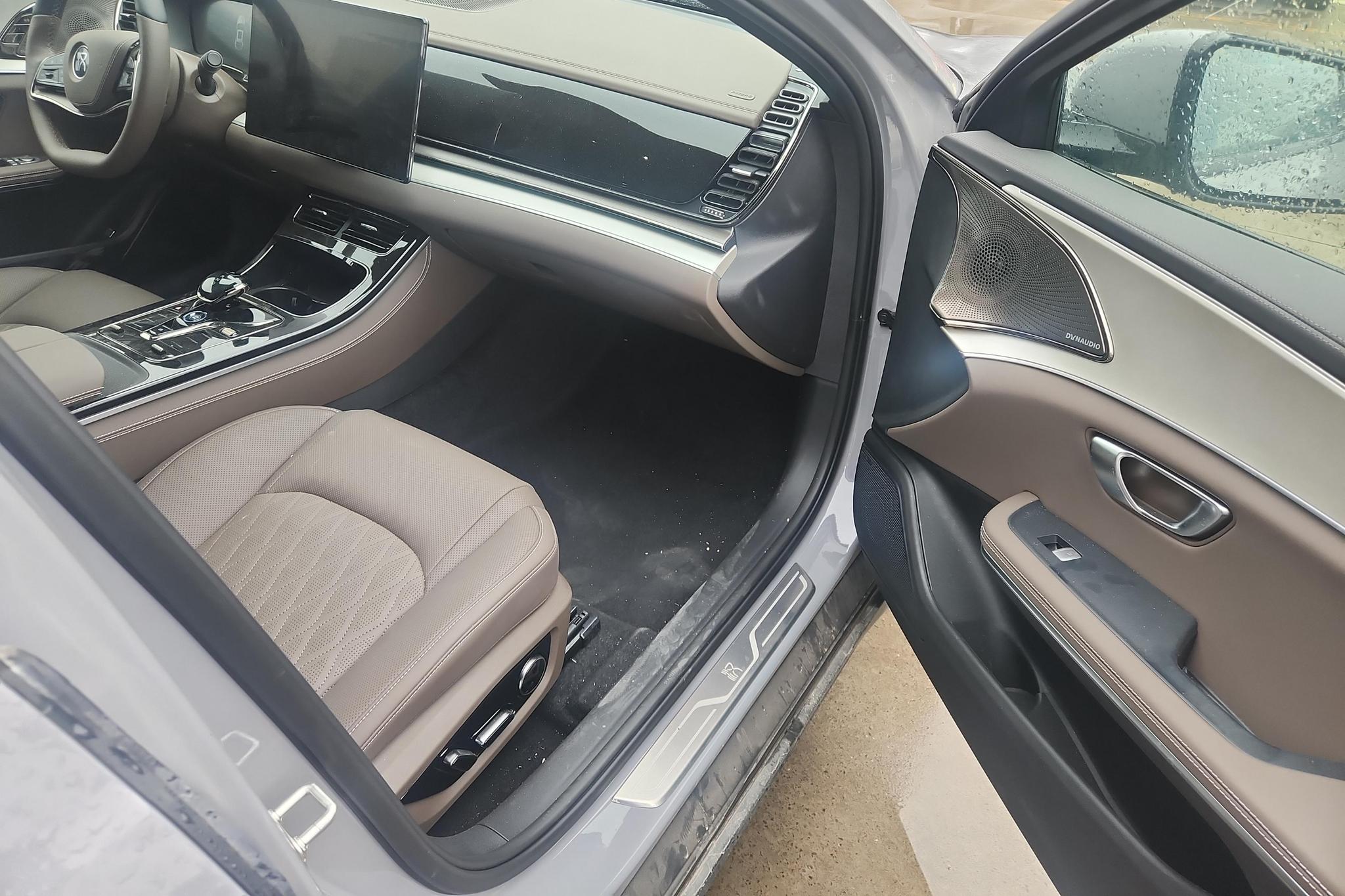 BYD Han DM 2025 Smart Drive DM-i 125KM