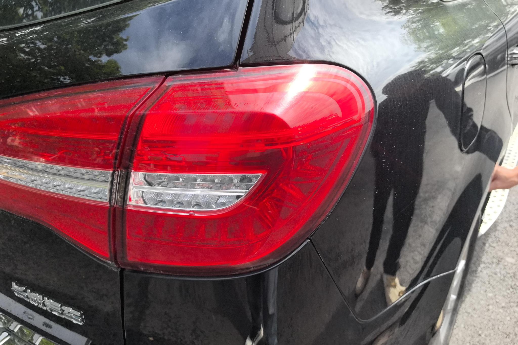 Haval H8 2015 2.0T Comfort