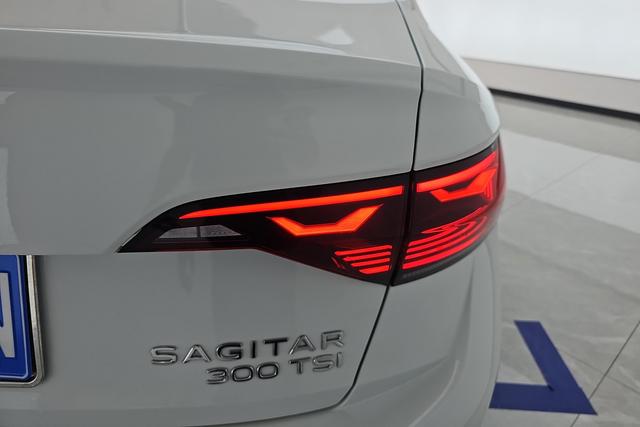 Volkswagen Sagitar 2024 300 TSI DSG — фото 5