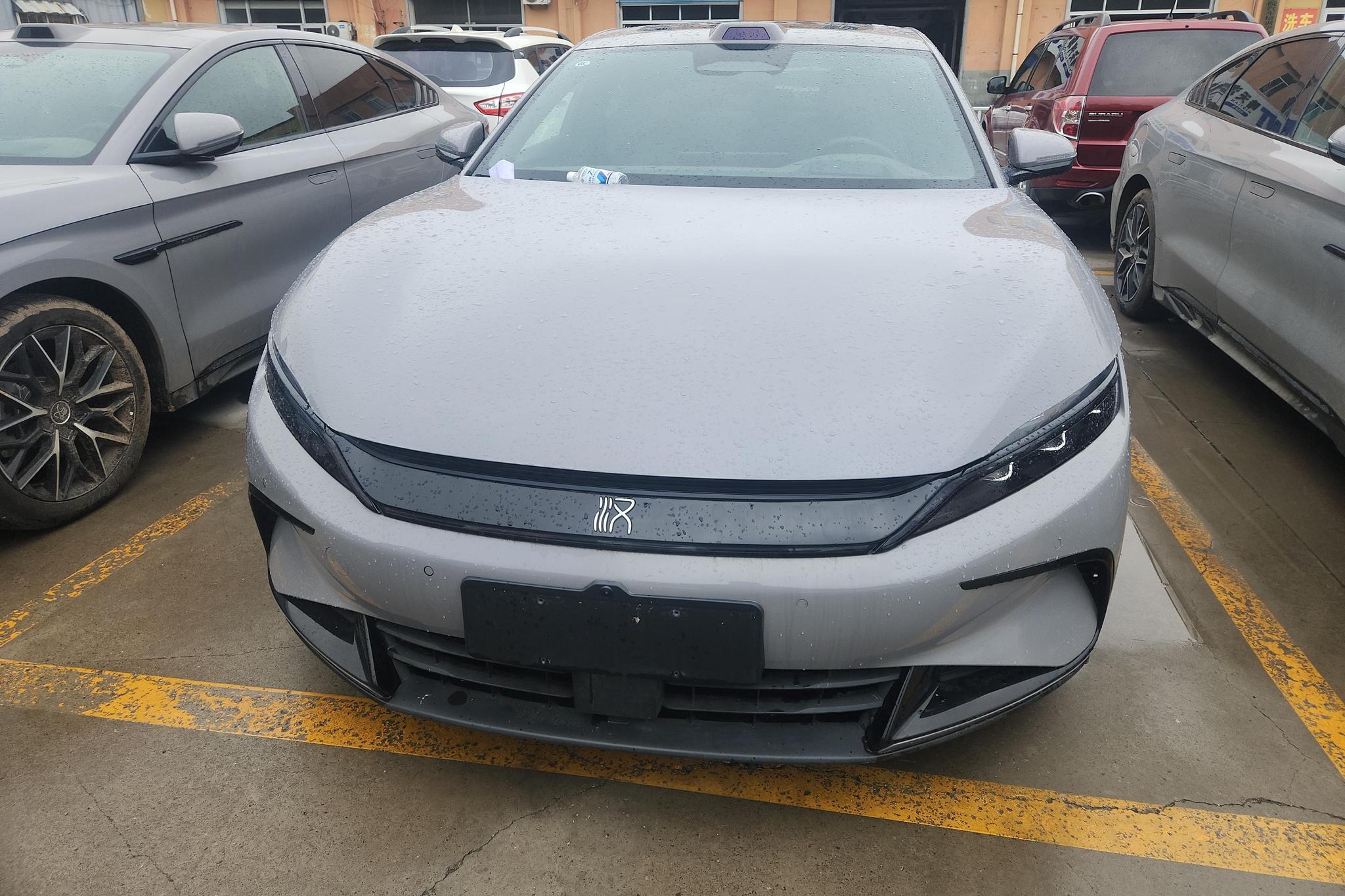 BYD Han DM 2025 Smart Drive DM-i 125KM