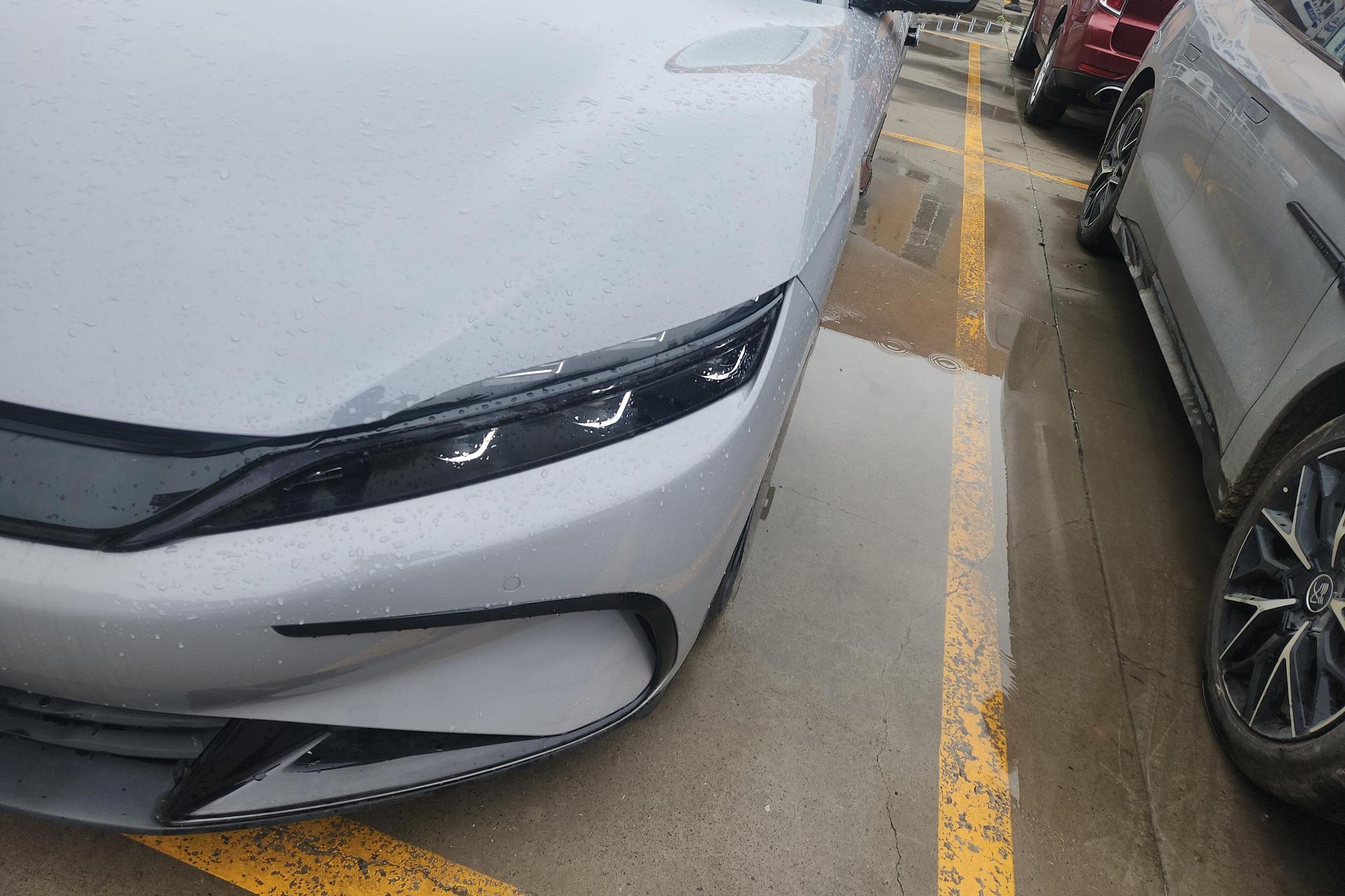 BYD Han DM 2025 Smart Drive DM-i 125KM
