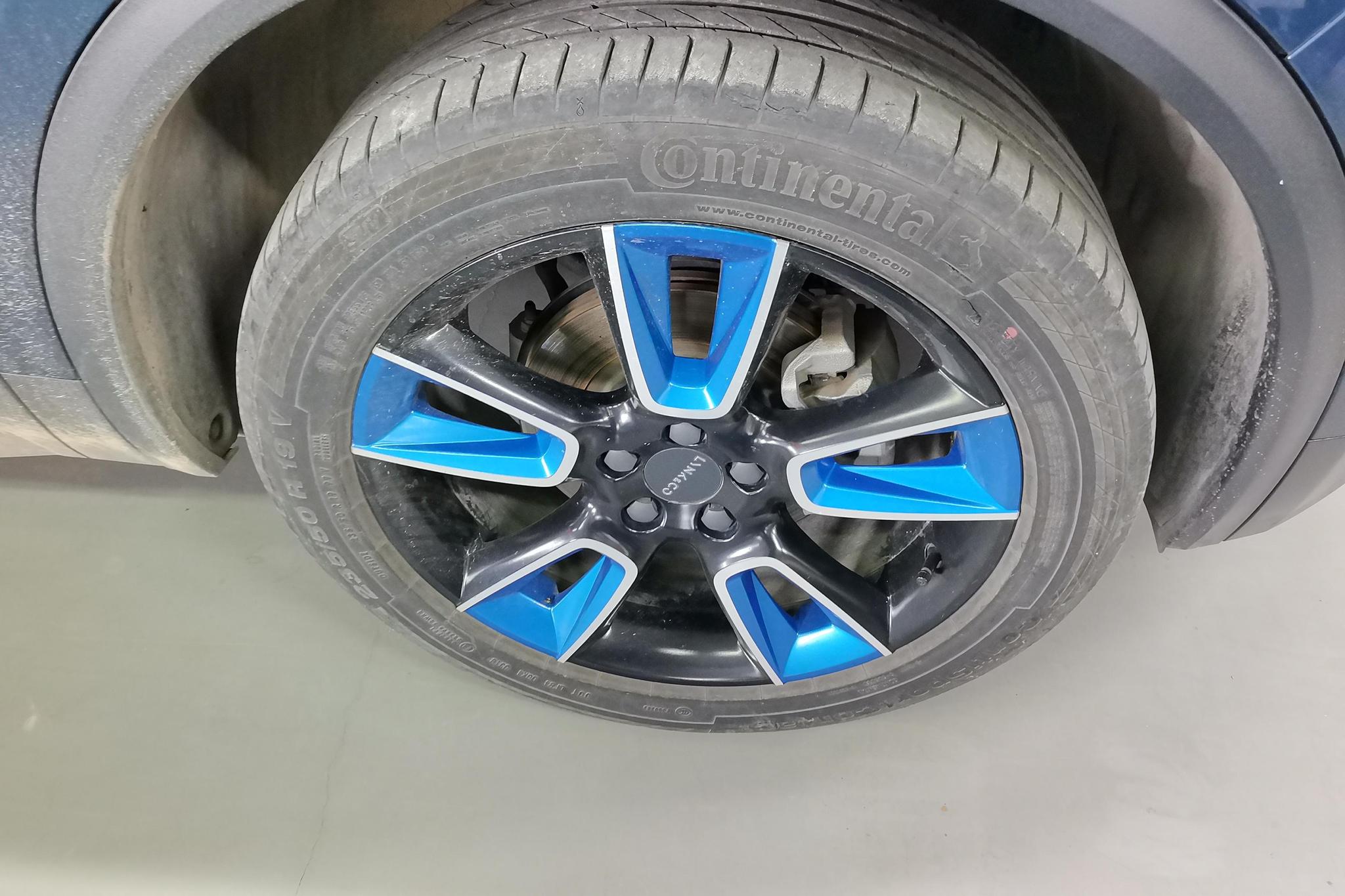 Lynk & Co 01 2017 2.0T Pro