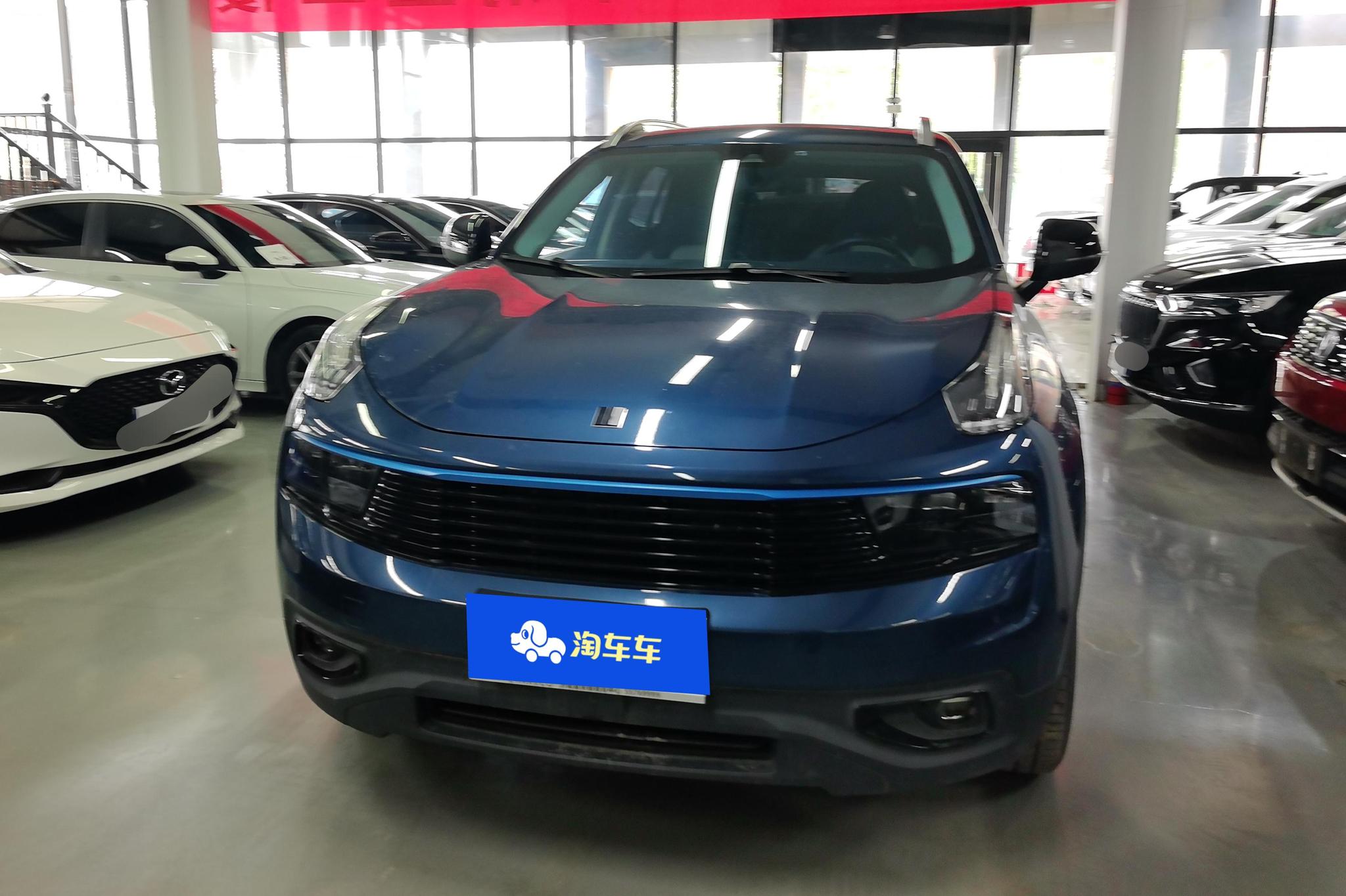 Lynk & Co 01 2017 2.0T Pro