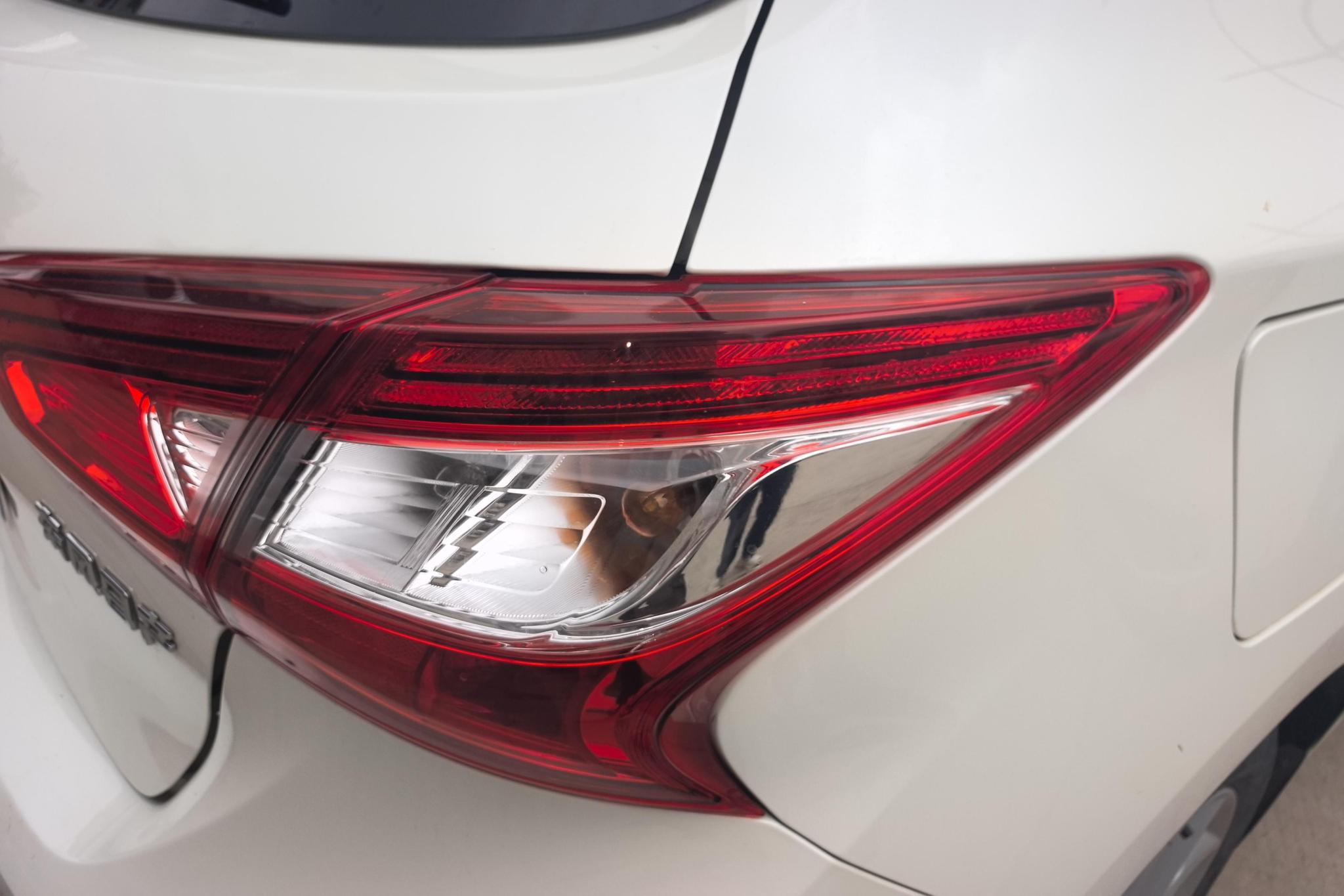 Nissan Tiida 2021 1.6L CVT
