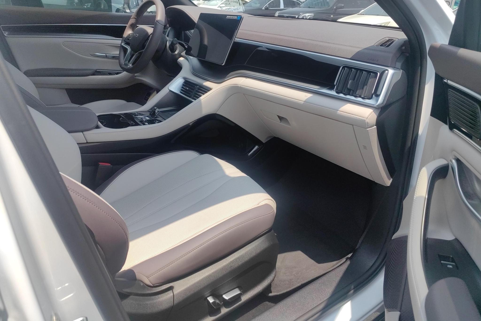 BYD Song Plus PLUS DM 2025 Smart Drive DM-i 112KM
