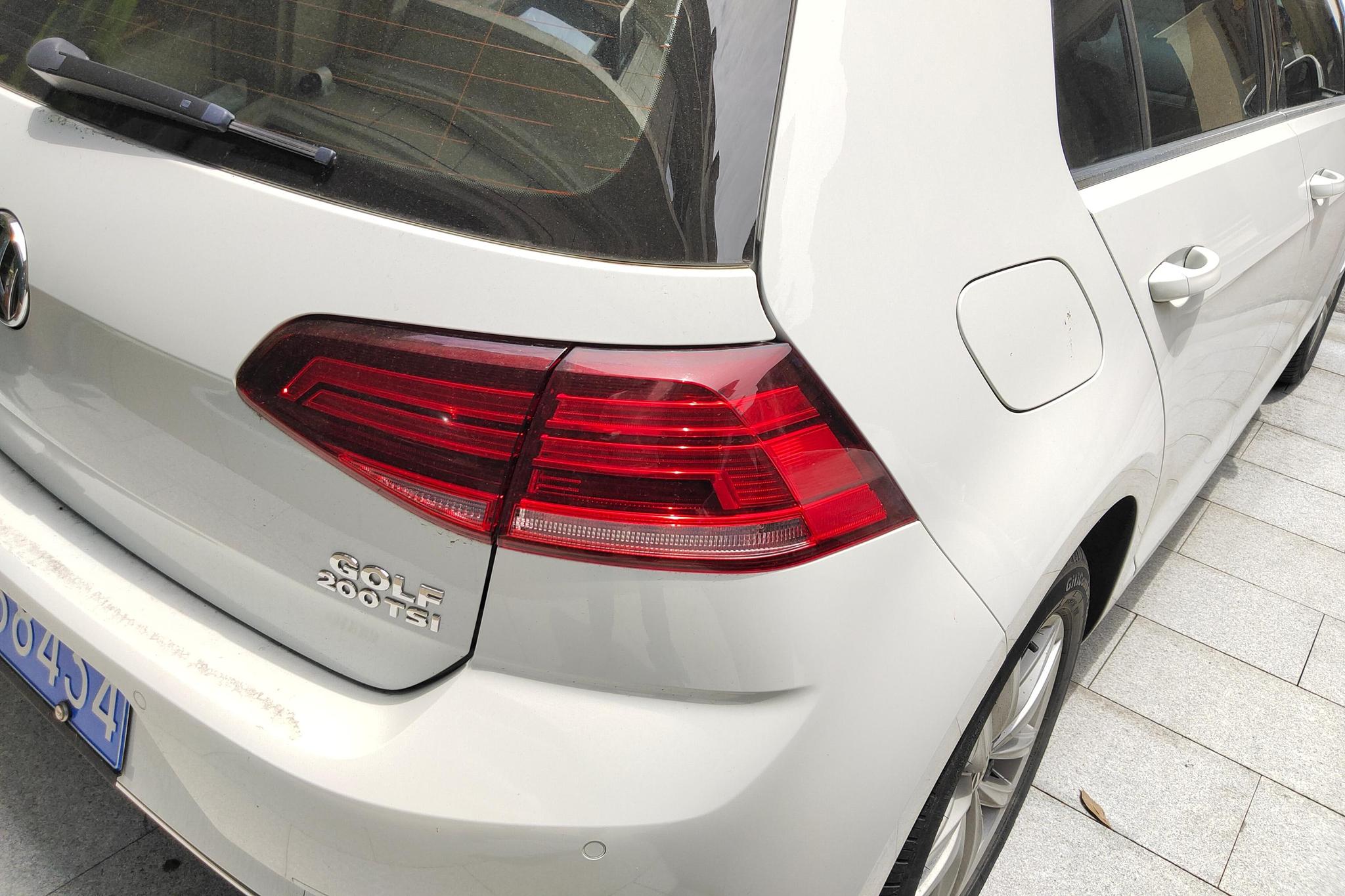 Volkswagen Golf 2019 200TSI DSG Comfort V