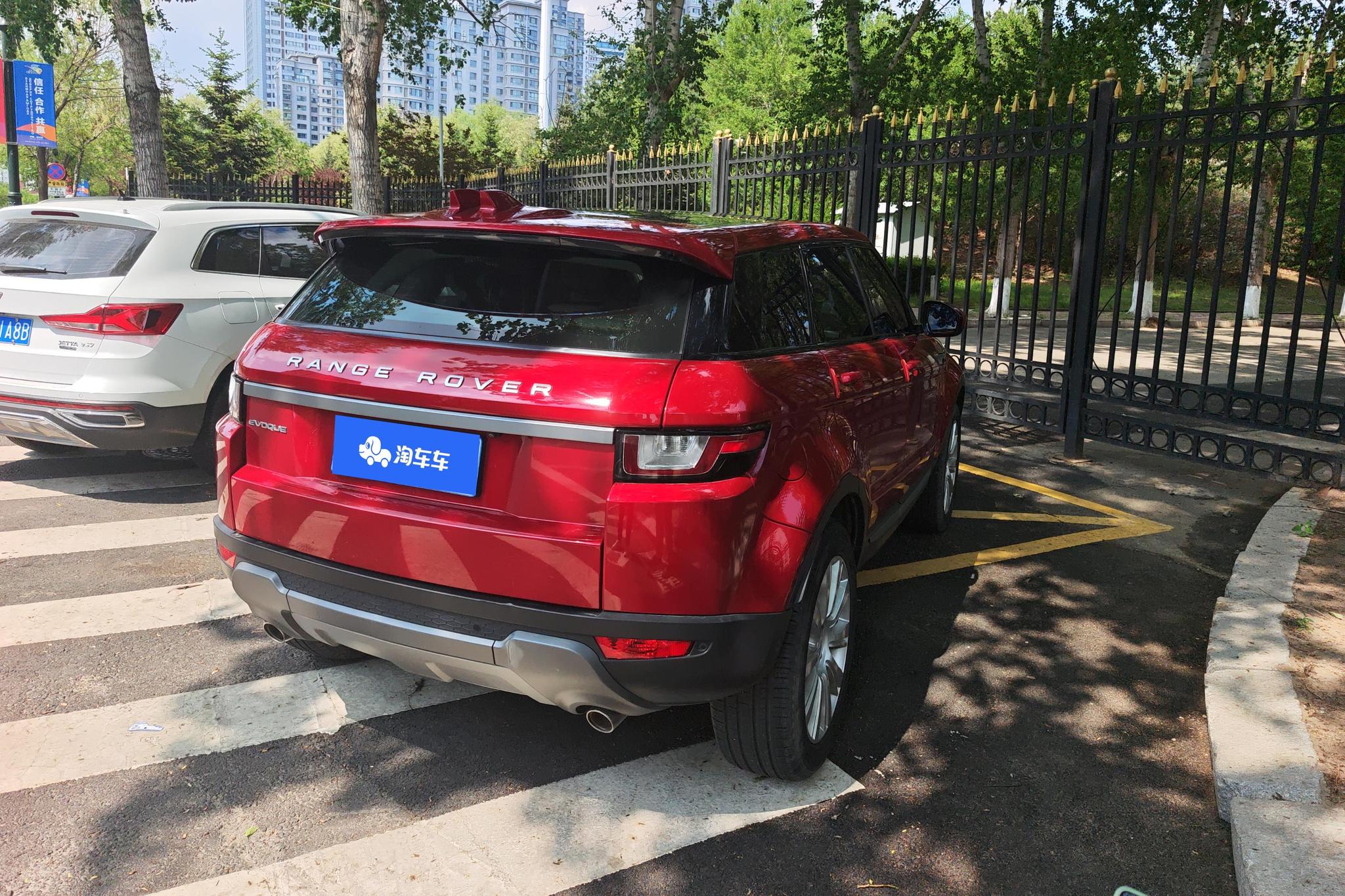 Land Rover Range Rover Evoque 2018 240PS SE