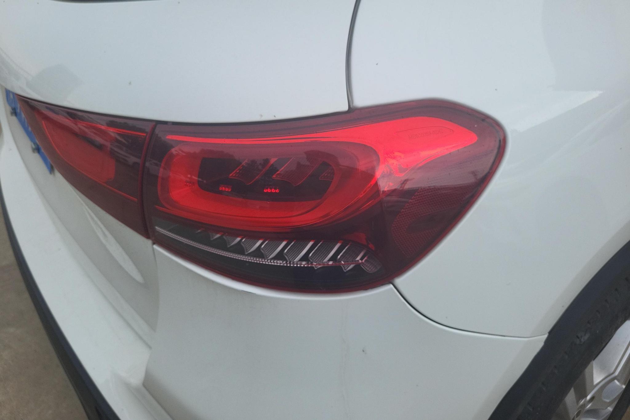 Mercedes-Benz GLA 2023 GLA 200